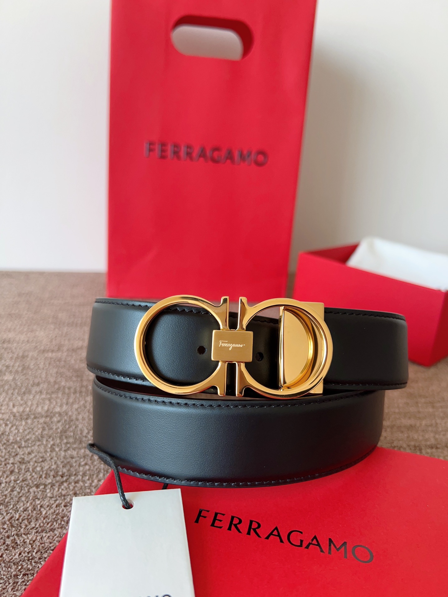Salvatore Ferragamo Leather Belt