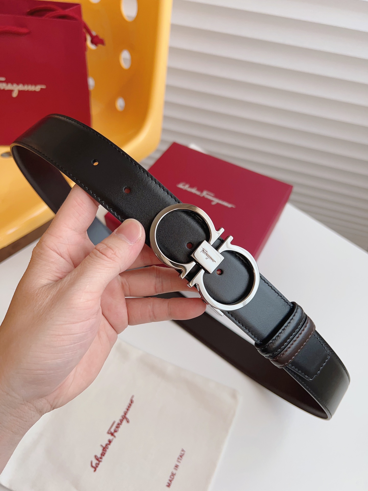 Salvatore Ferragamo Male Leather Belt Adjustable 35mm-m