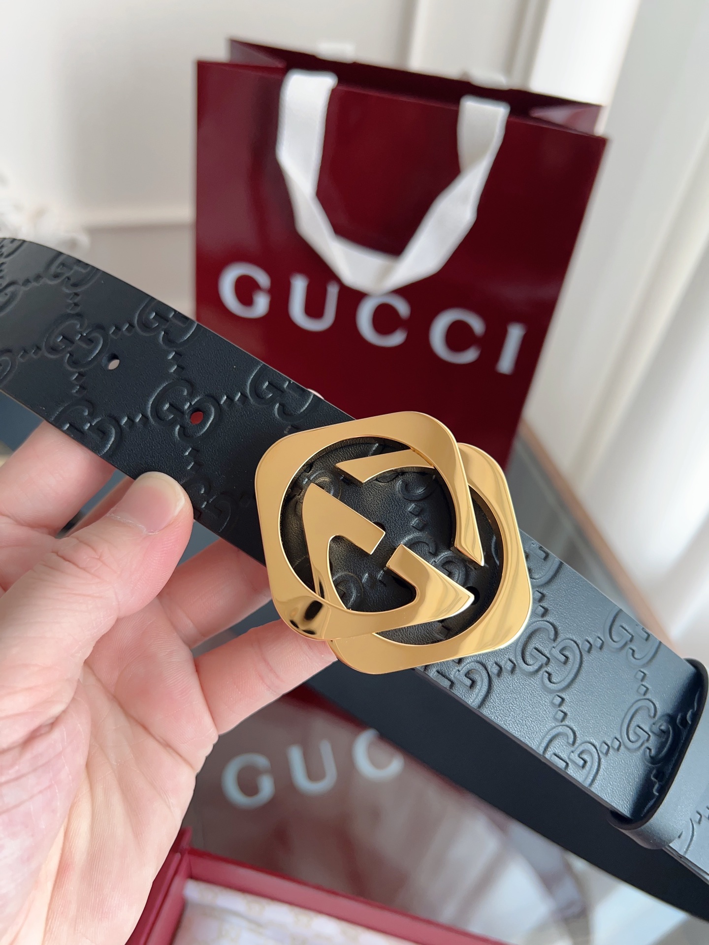 Gucci Basic Belt 40mm-l