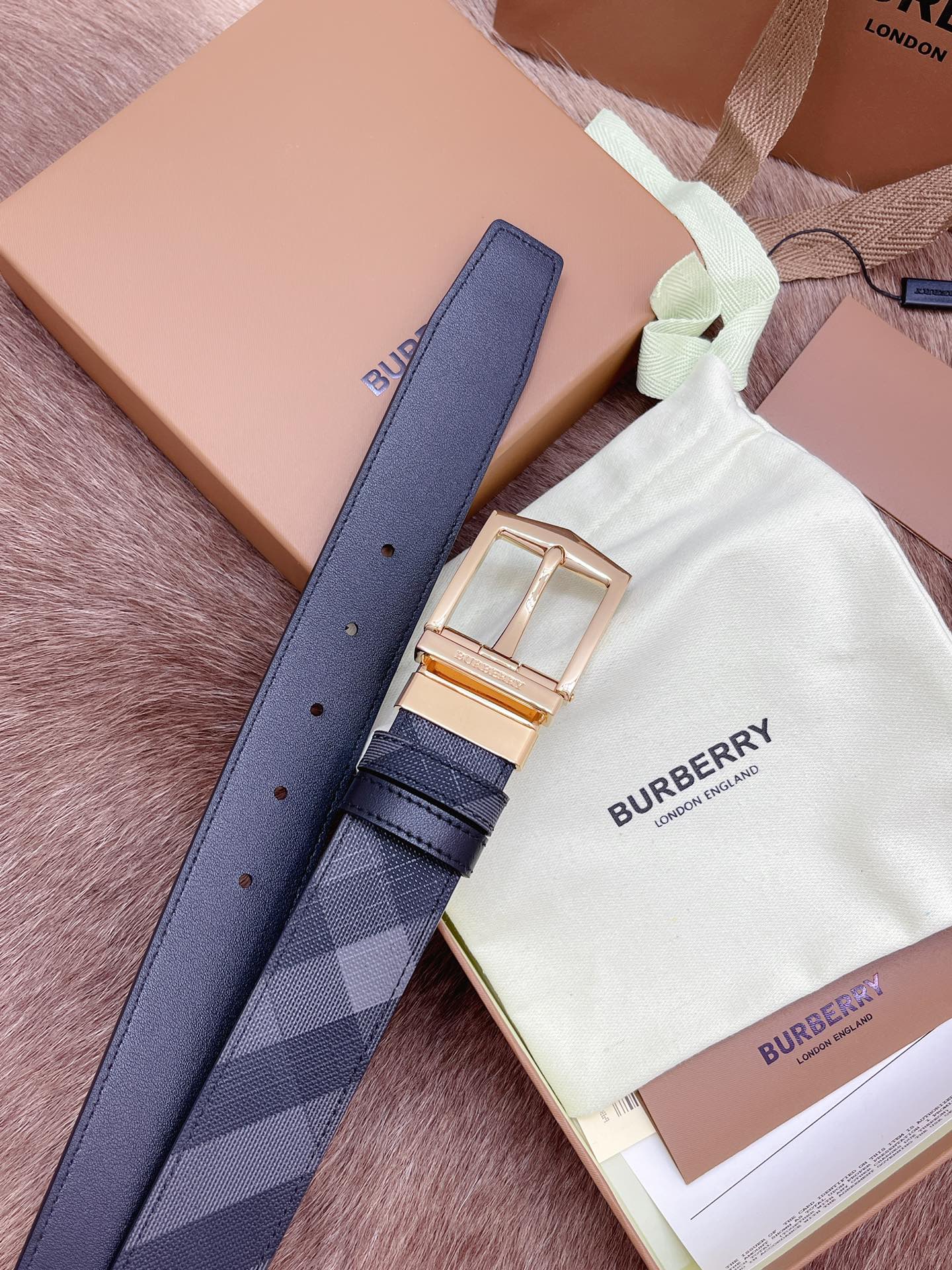 Burberry Male Basic Belt M