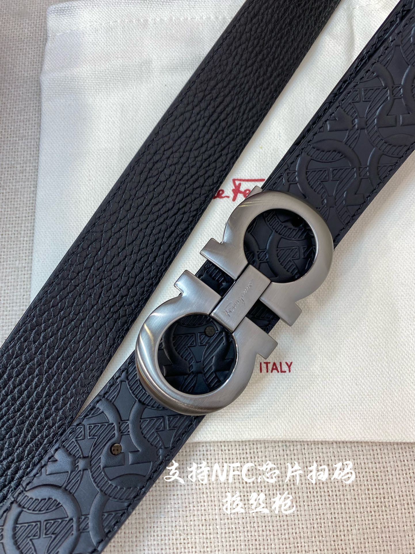 Salvatore Ferragamo Male Leather Belt Cow Leather M