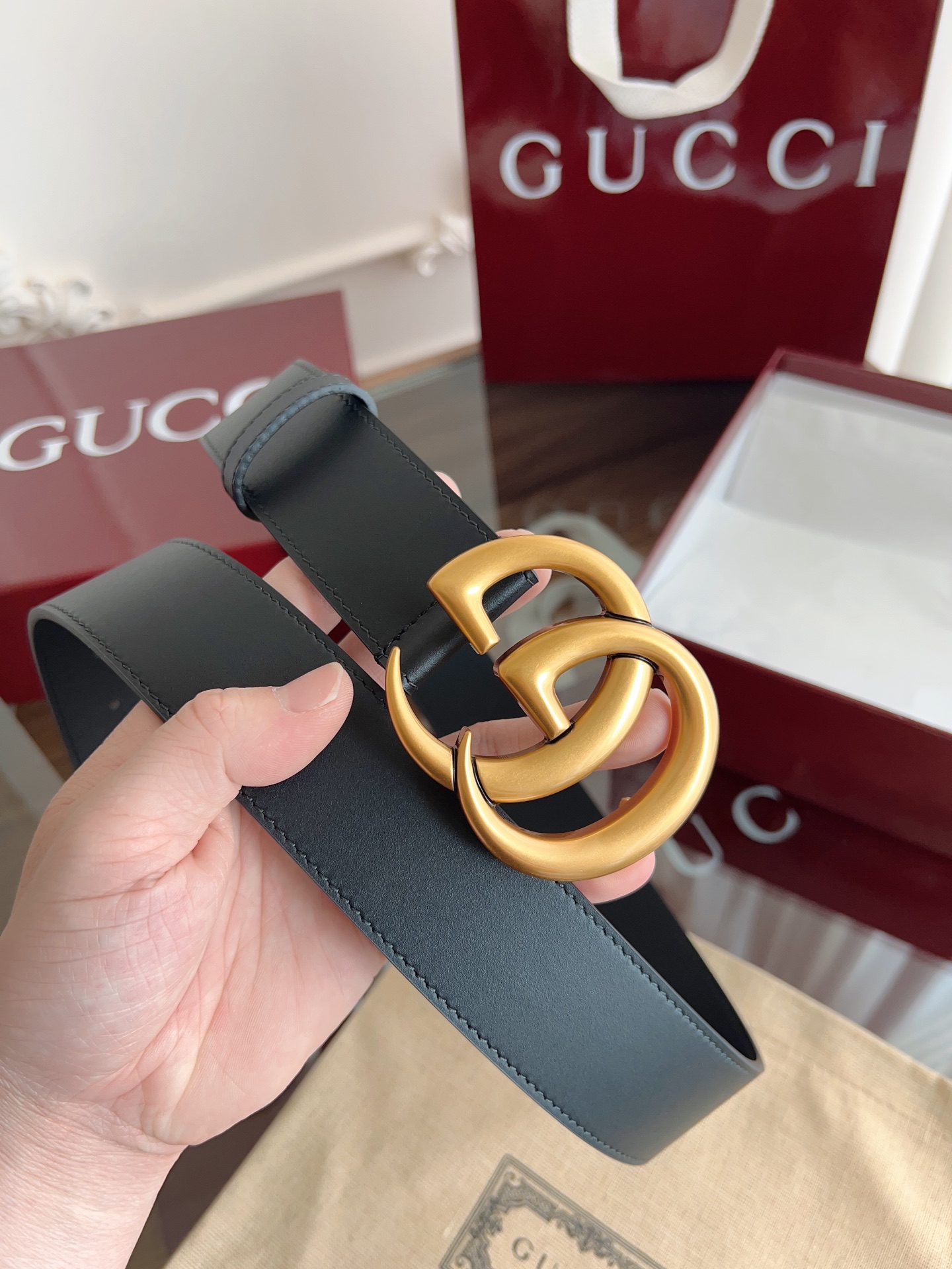 Gucci Basic Belt Cow Leather M-l