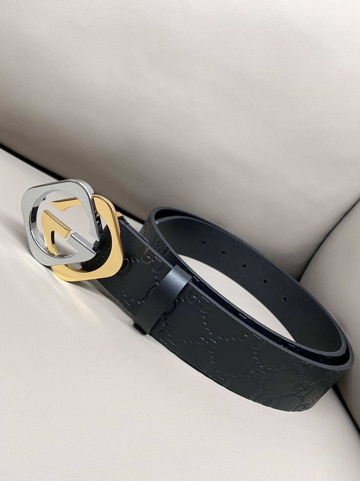 Gucci Basic Belt Cow Leather