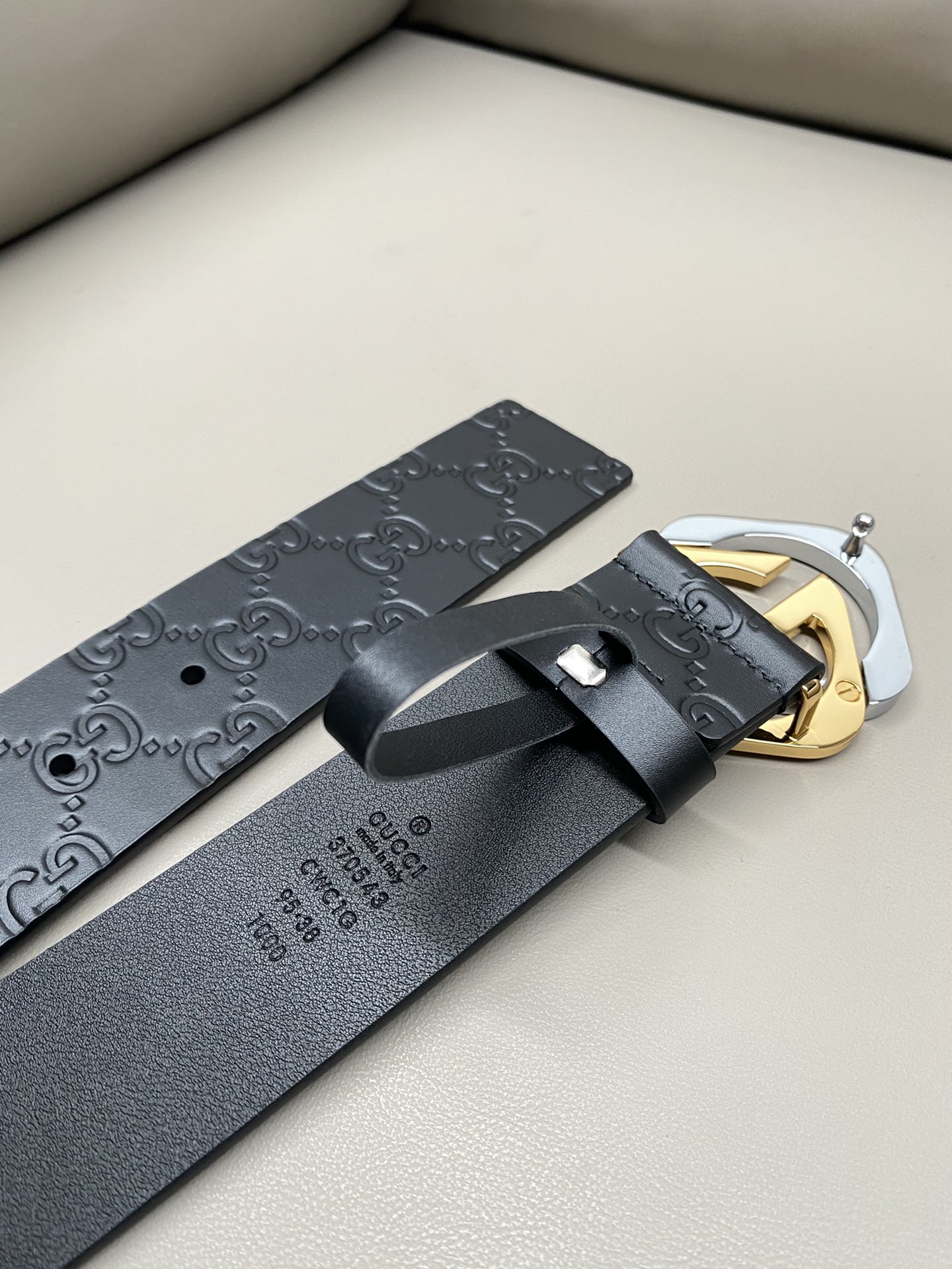 Gucci Basic Belt Cow Leather