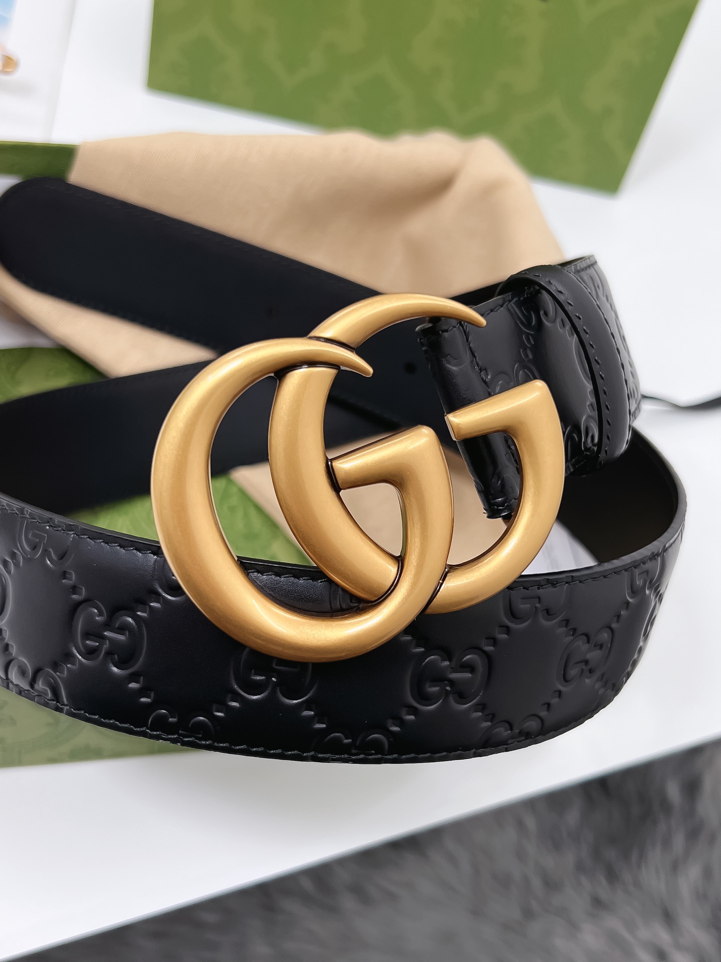 Gucci Basic Belt Cow Leather M-l