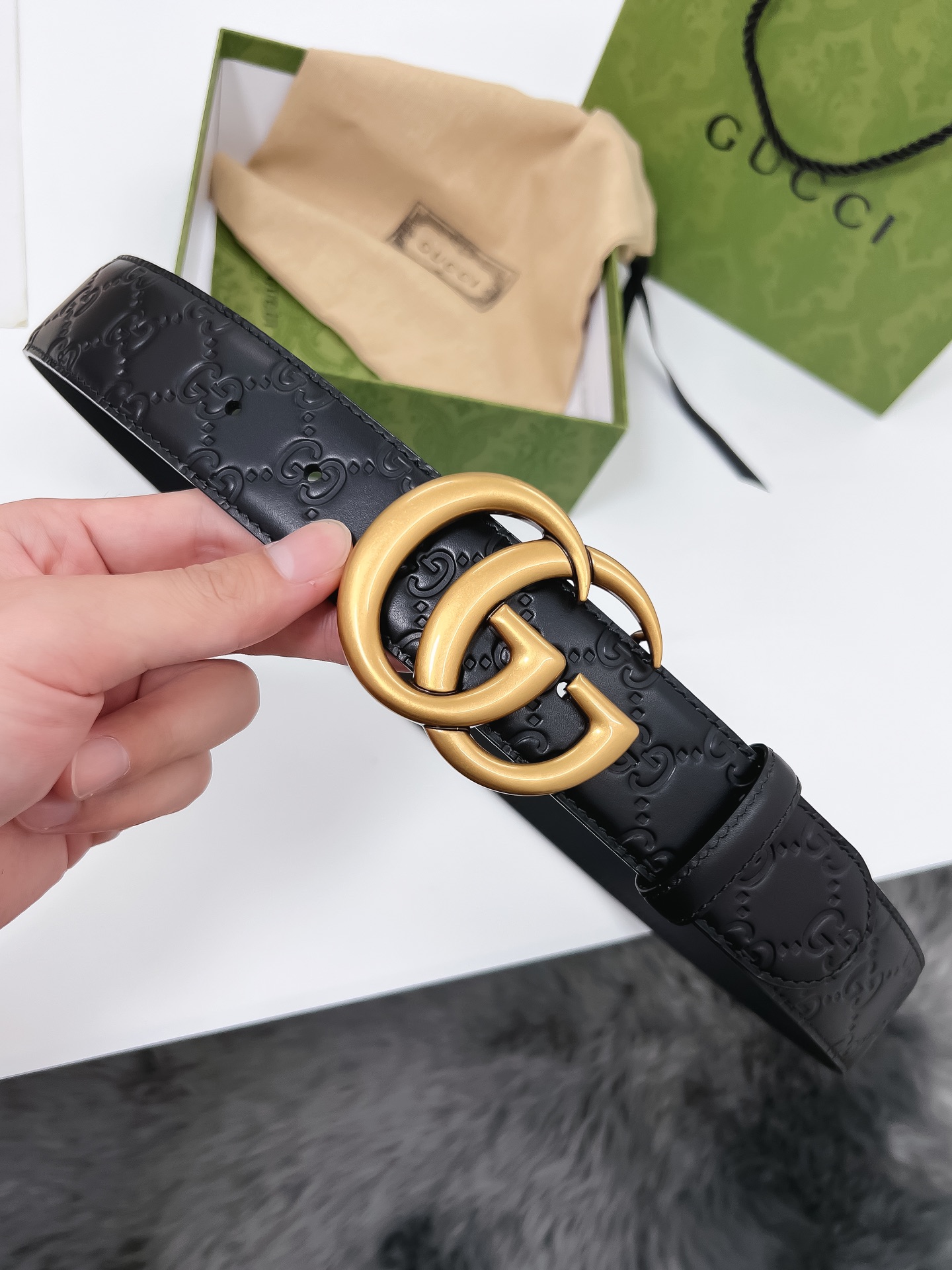 Gucci Basic Belt Cow Leather M-l