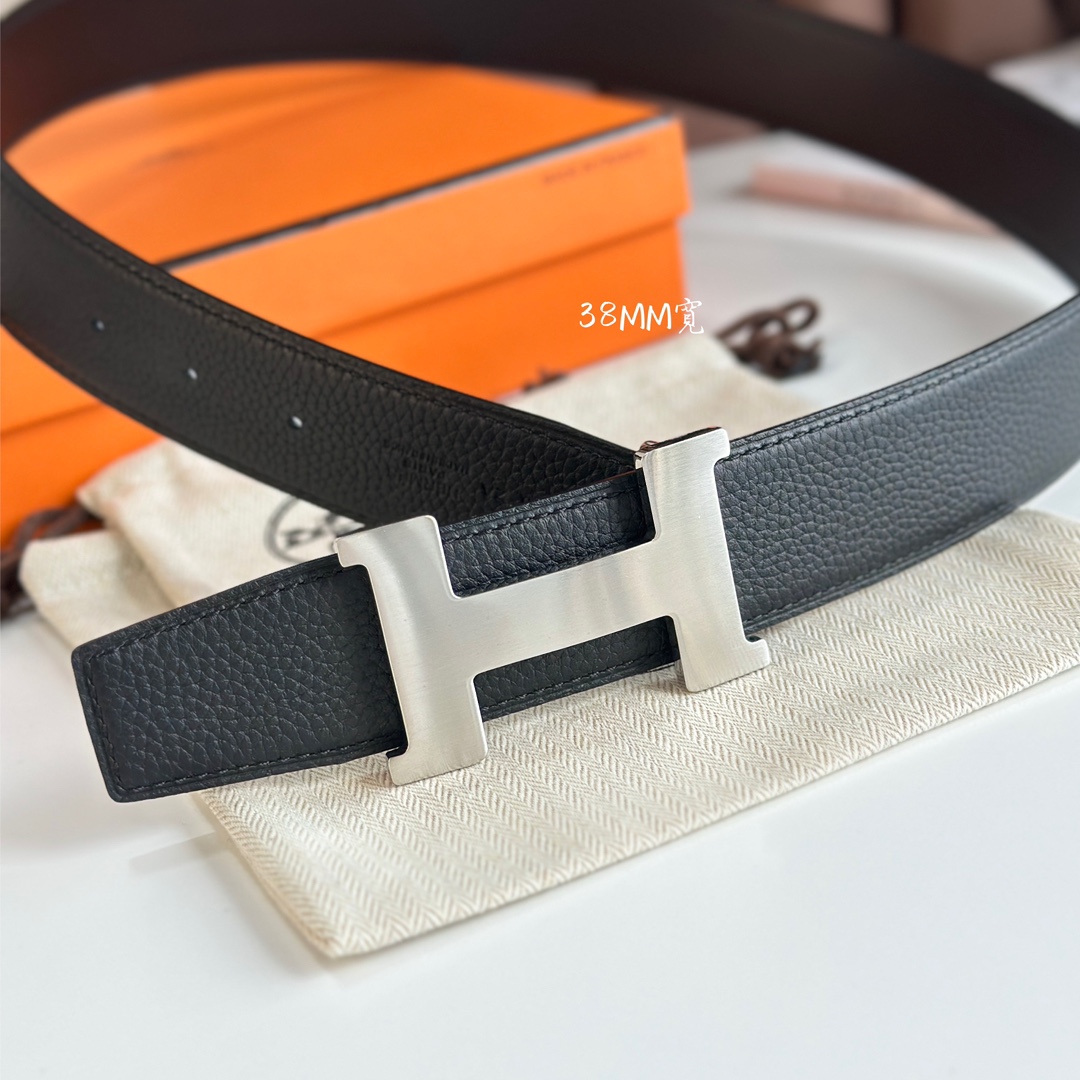 Hermès Leather Belt S-m