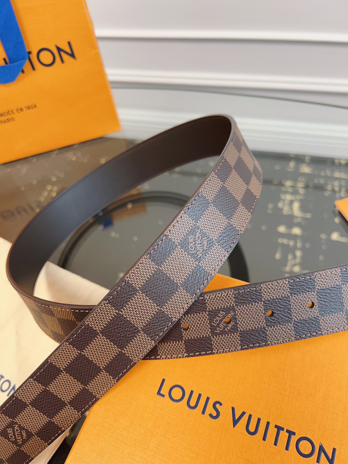 Louis Vuitton Male Basic Belt Cow Leather S-m-l