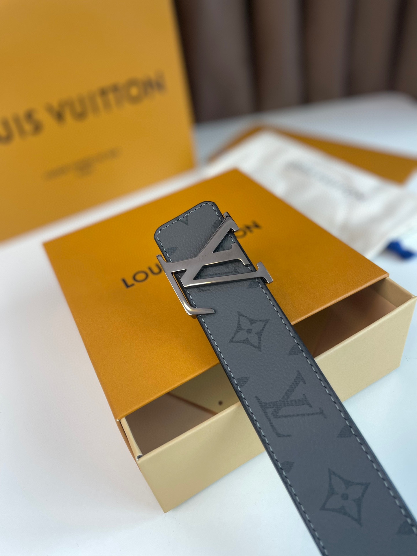 Louis Vuitton Basic Belt L