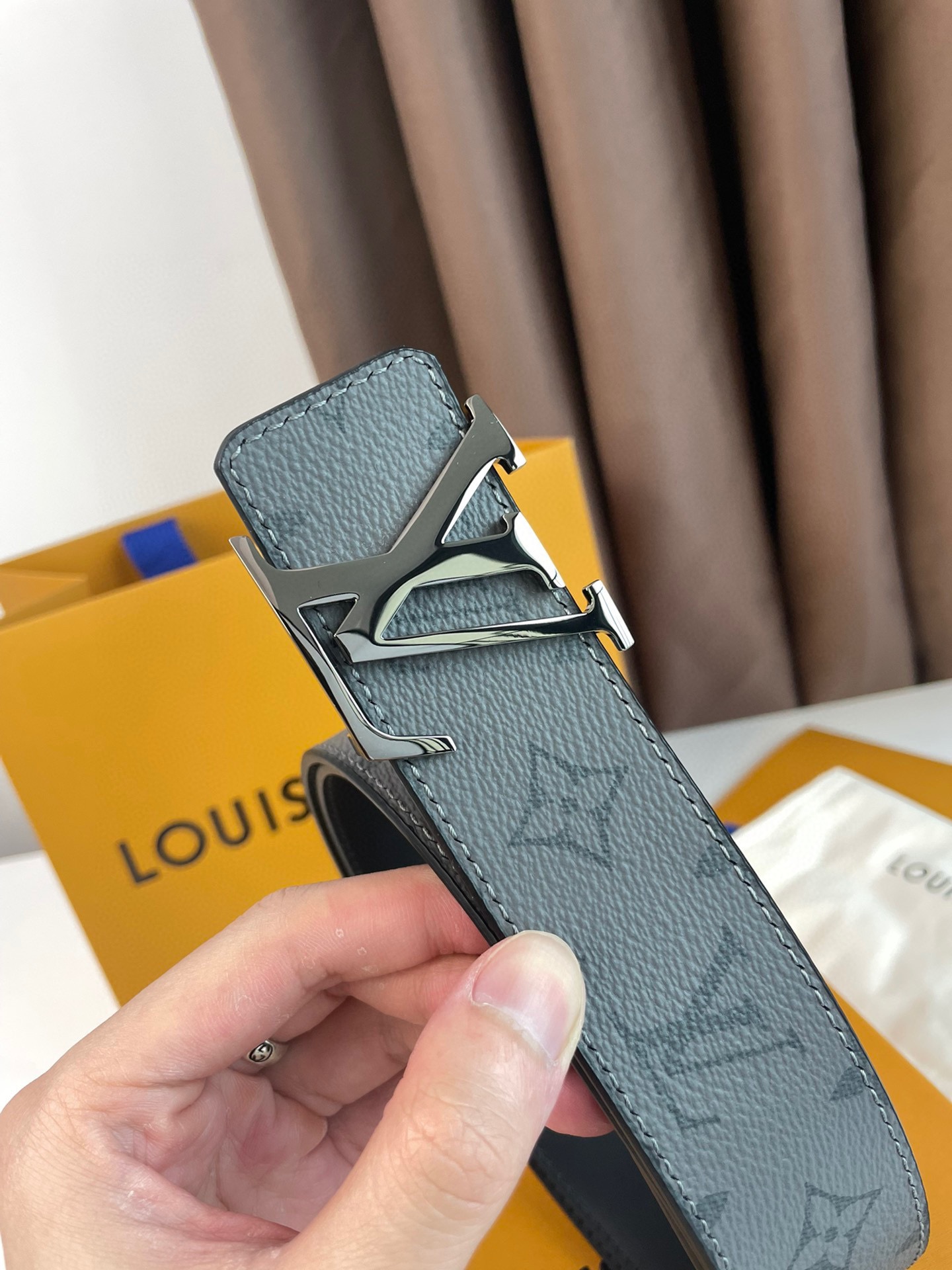 Louis Vuitton Basic Belt L