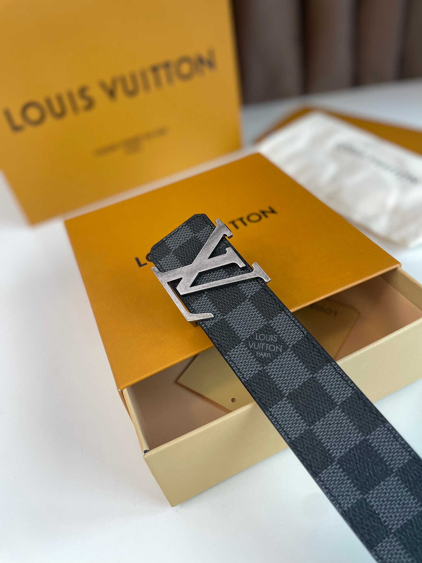Louis Vuitton Basic Belt L
