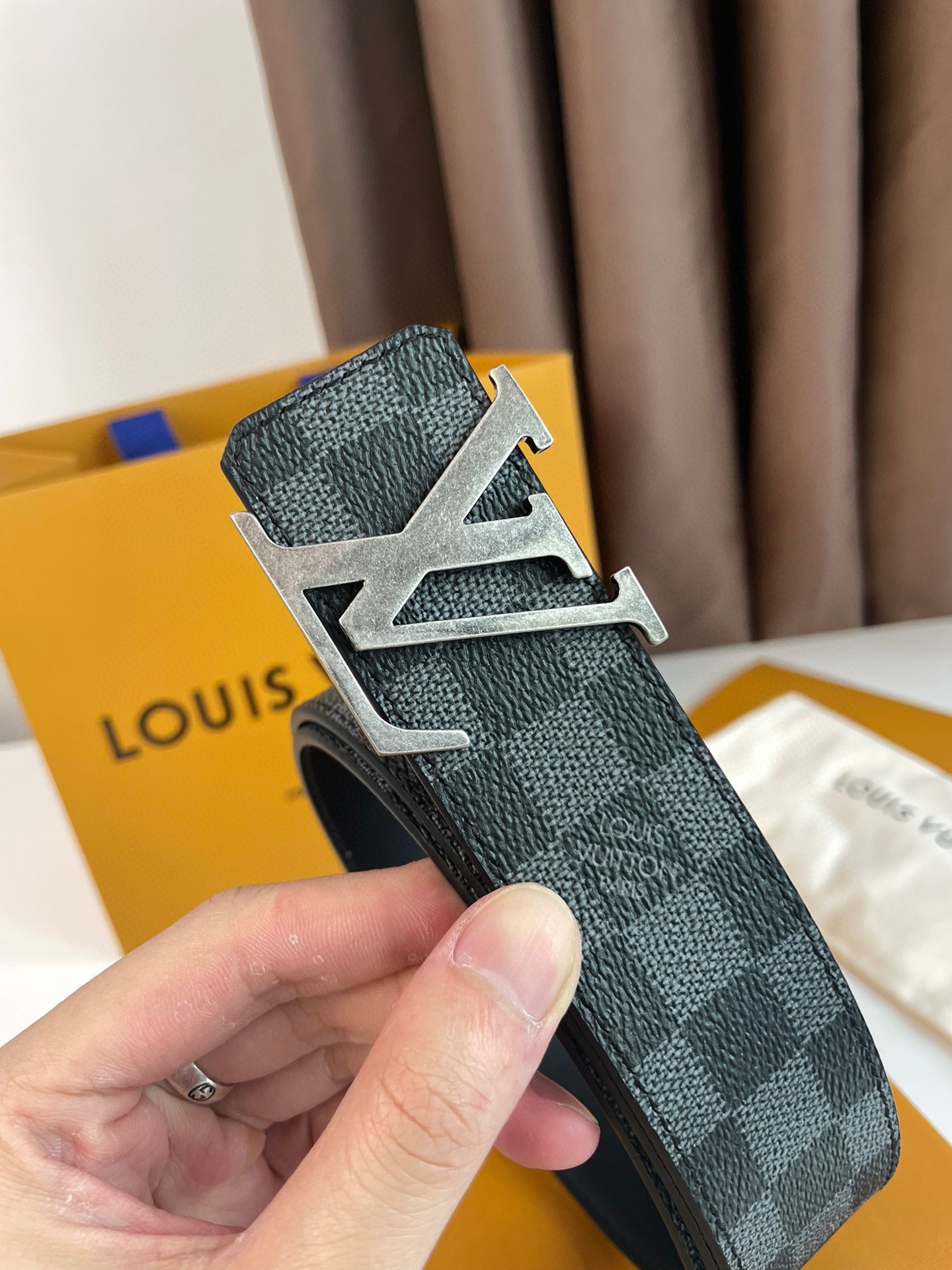 Louis Vuitton Basic Belt L
