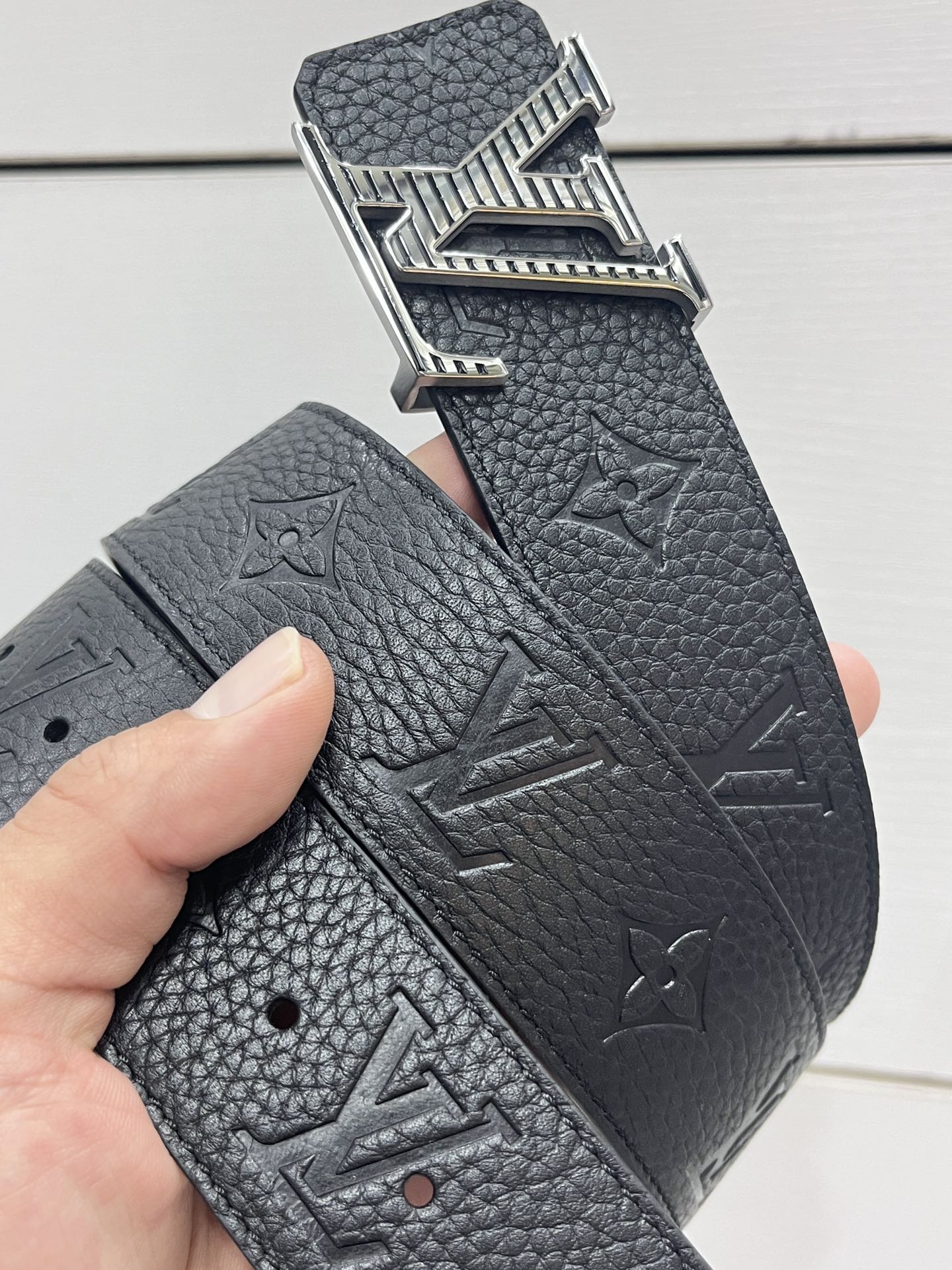 Louis Vuitton Male Basic Belt Cow Leather 40mm-l