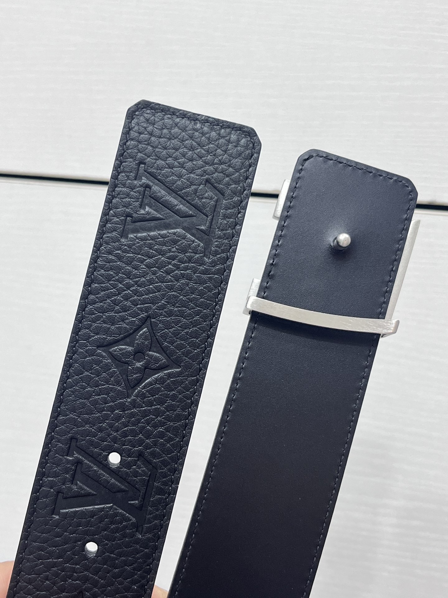 Louis Vuitton Male Basic Belt Cow Leather 40mm-l