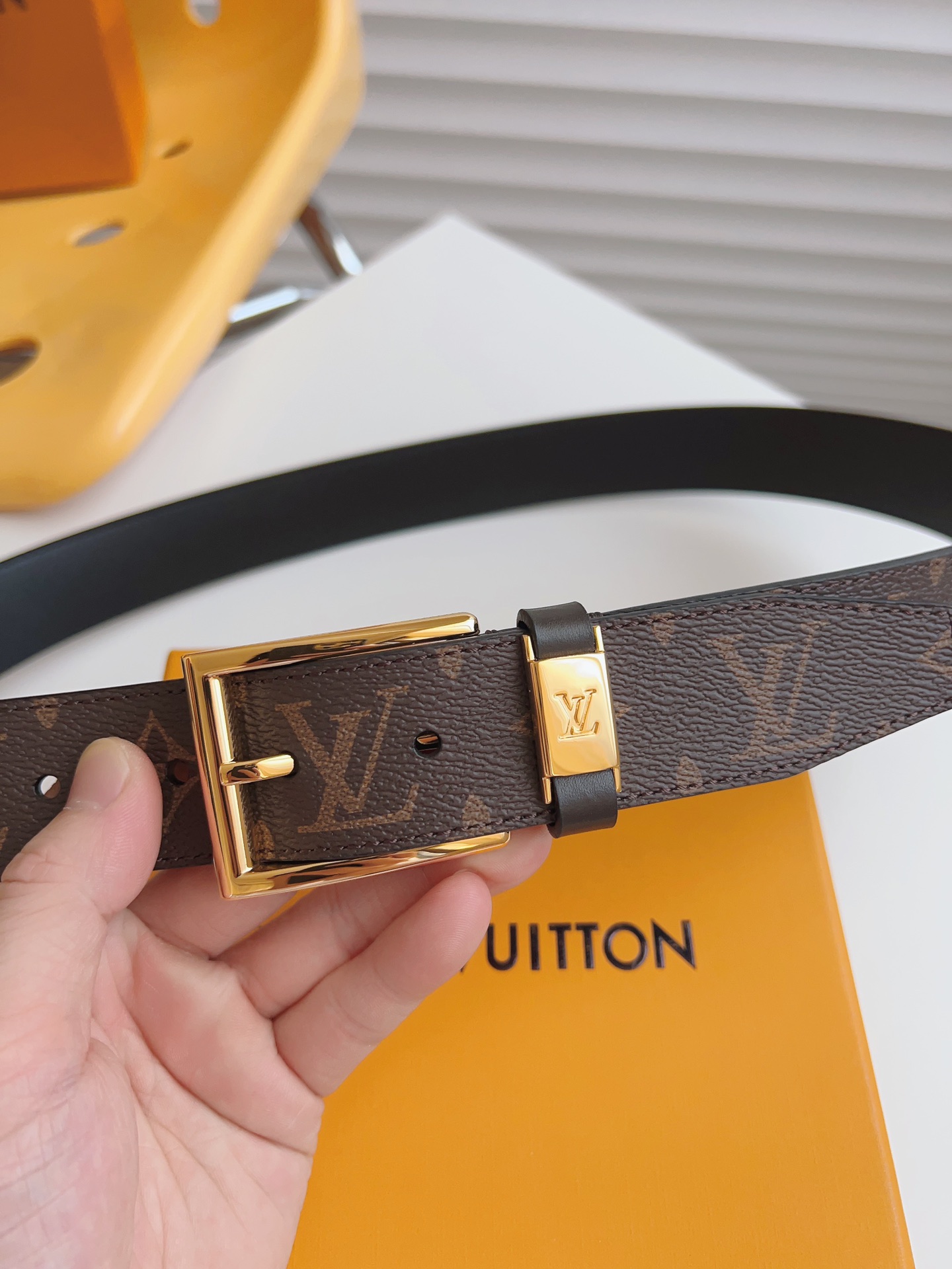 Louis Vuitton Male Basic Belt 35mm-l