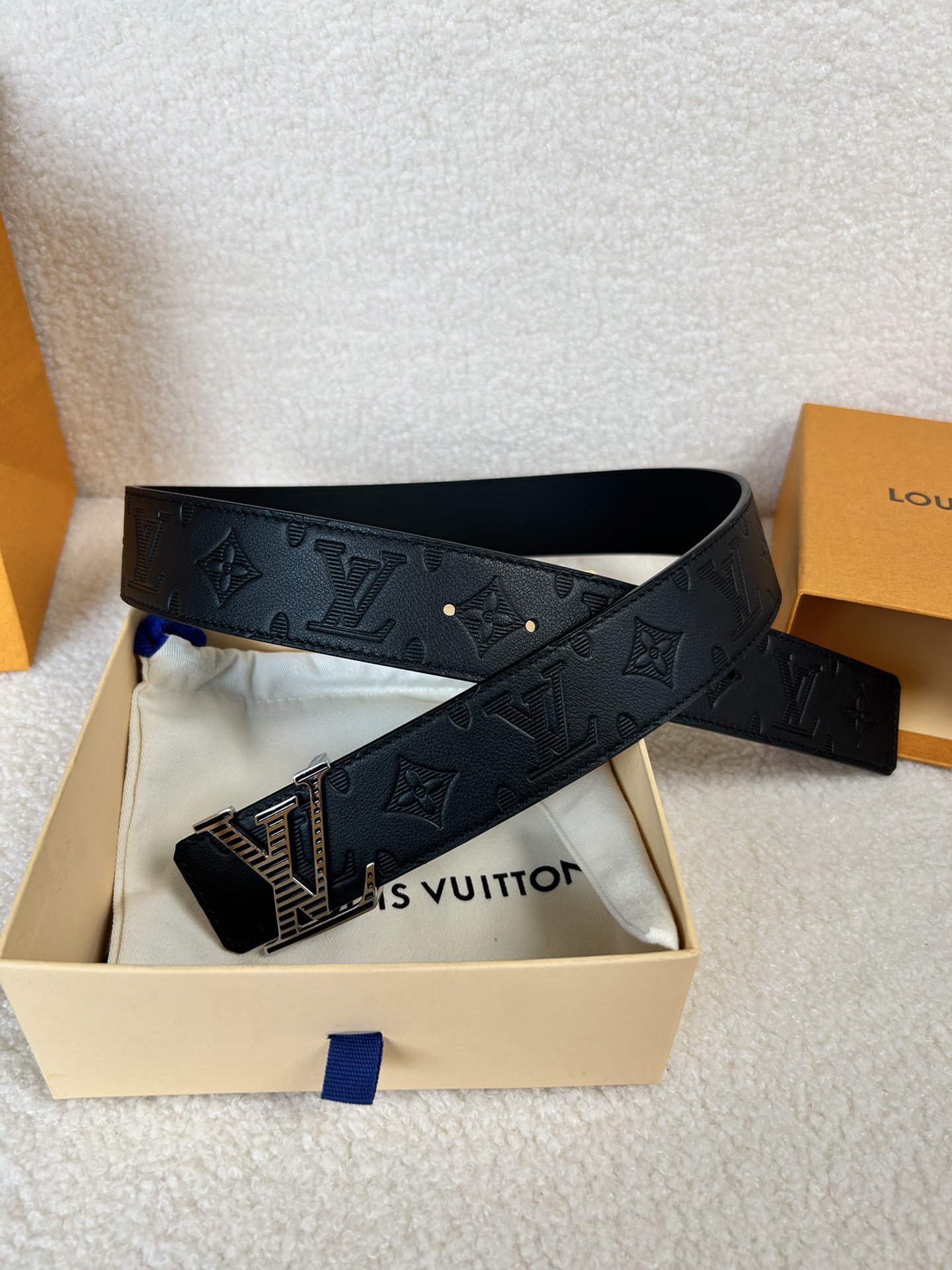 Louis Vuitton Male Basic Belt Cow Leather M-l