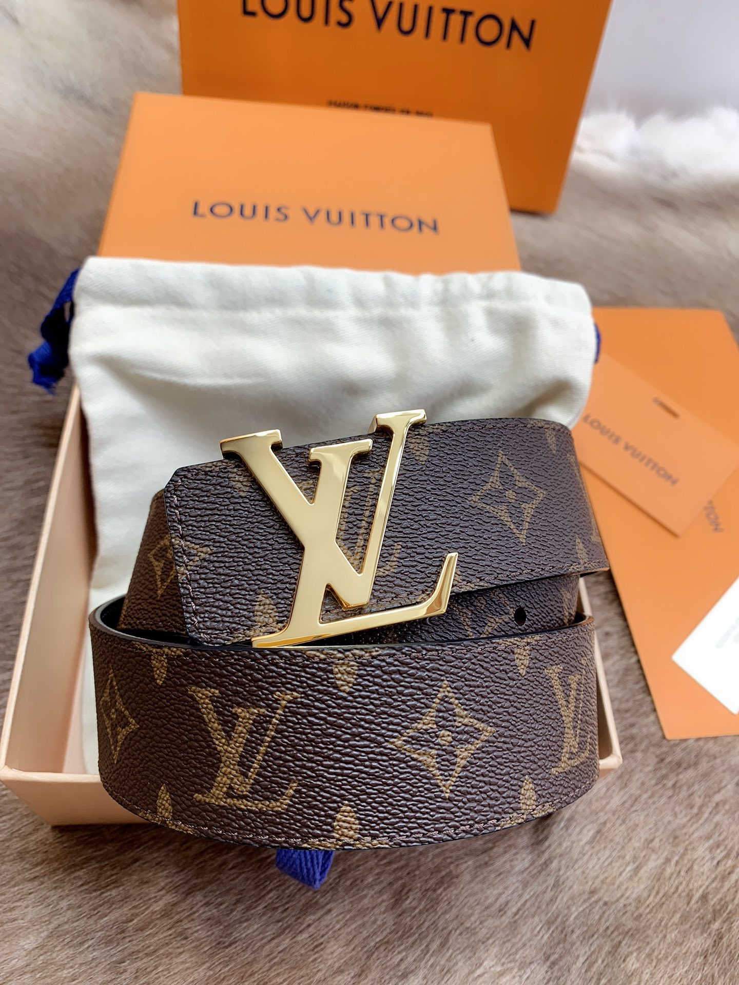 Louis Vuitton Male Basic Belt M-l
