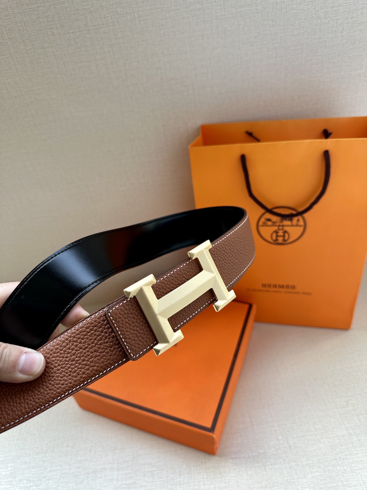 Hermès Male Leather Belt Cow Leather Gold