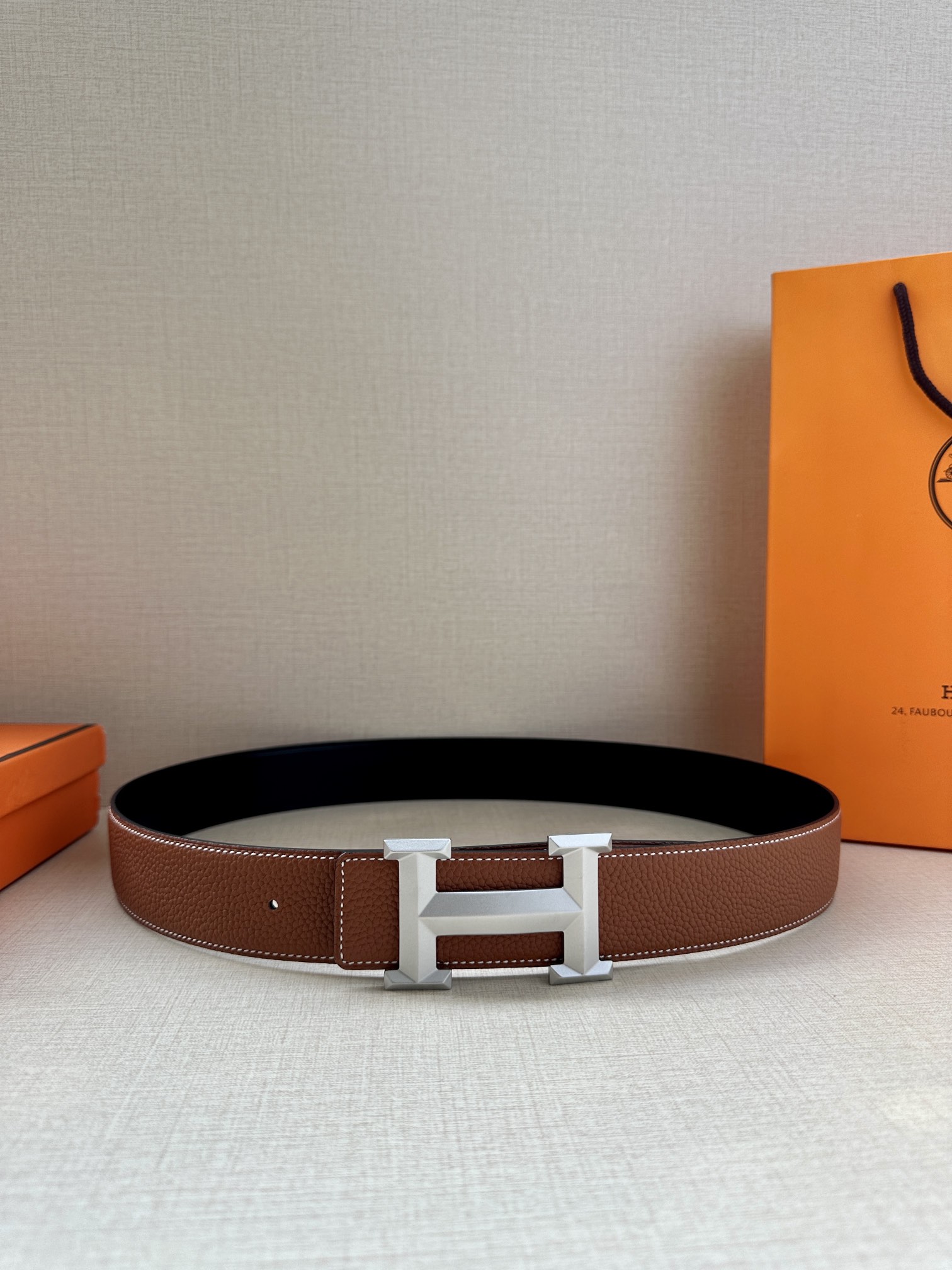 Hermès Male Leather Belt Cow Leather Gold