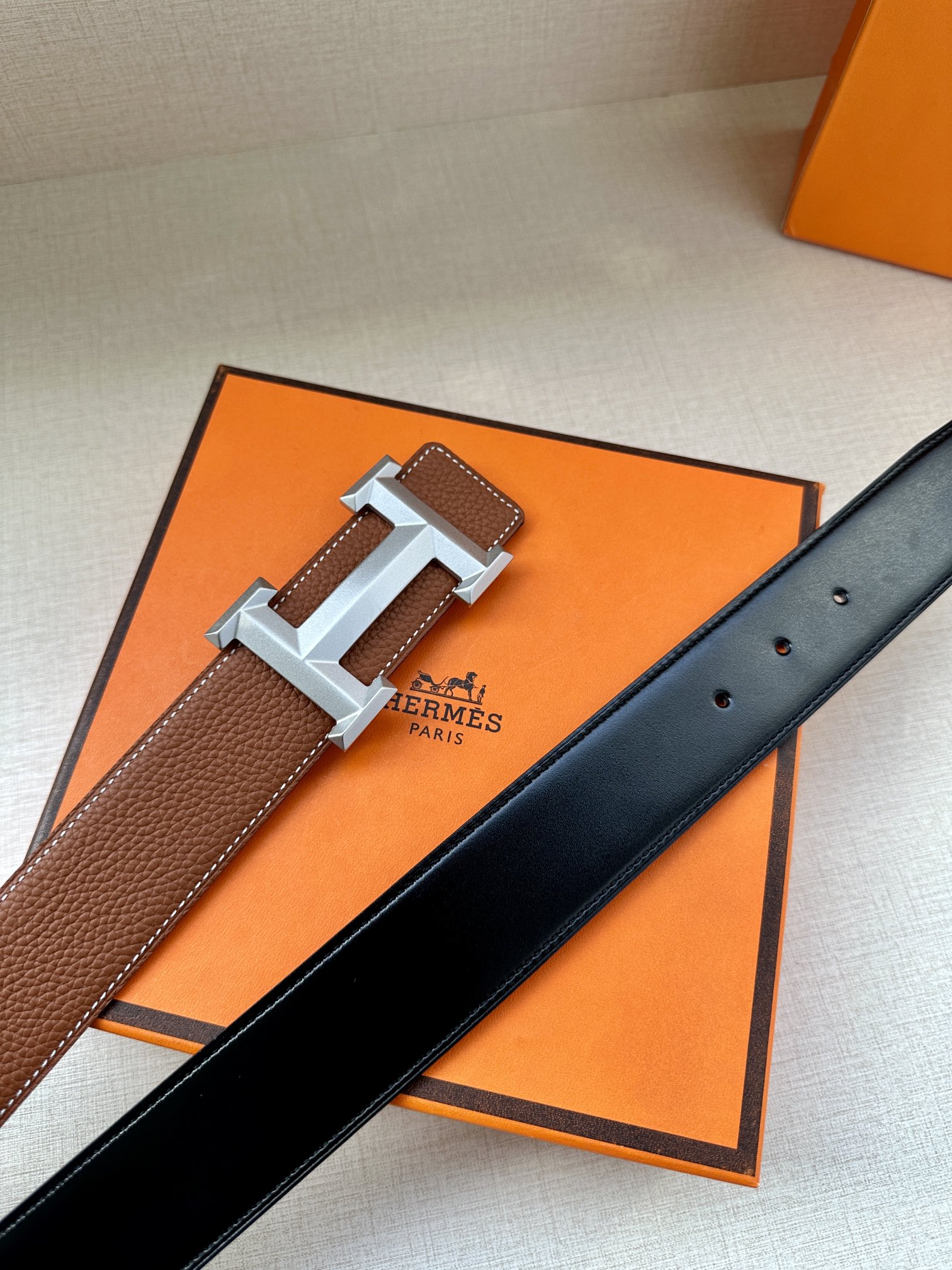 Hermès Male Leather Belt Cow Leather Gold