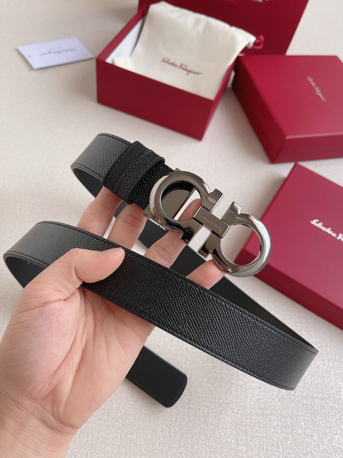 Salvatore Ferragamo Leather Belt Cow Leather Adjustable 35mm