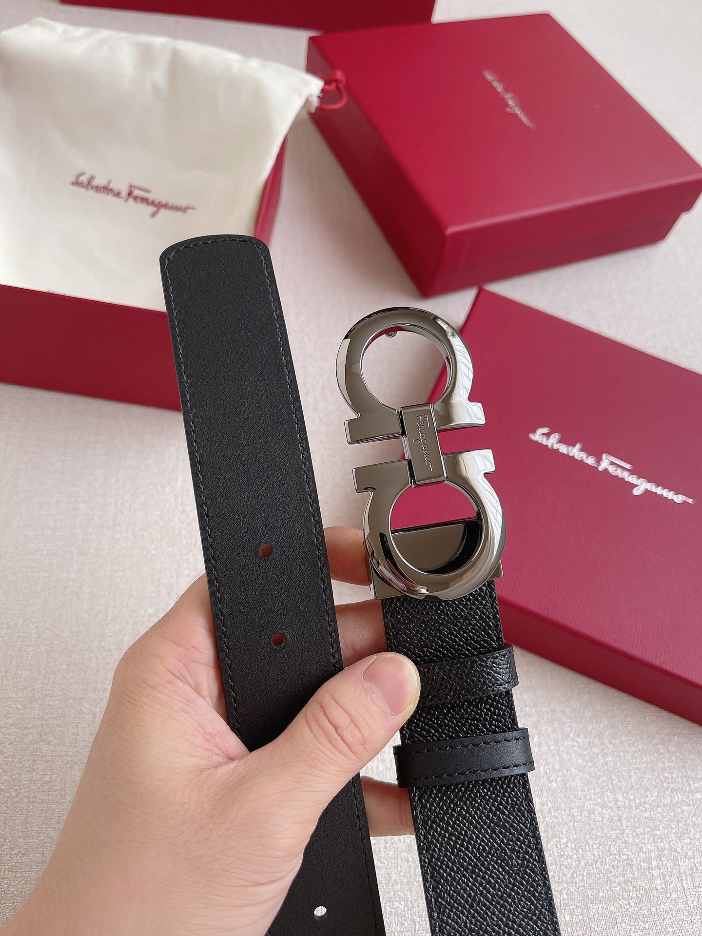 Salvatore Ferragamo Leather Belt Cow Leather Adjustable 35mm