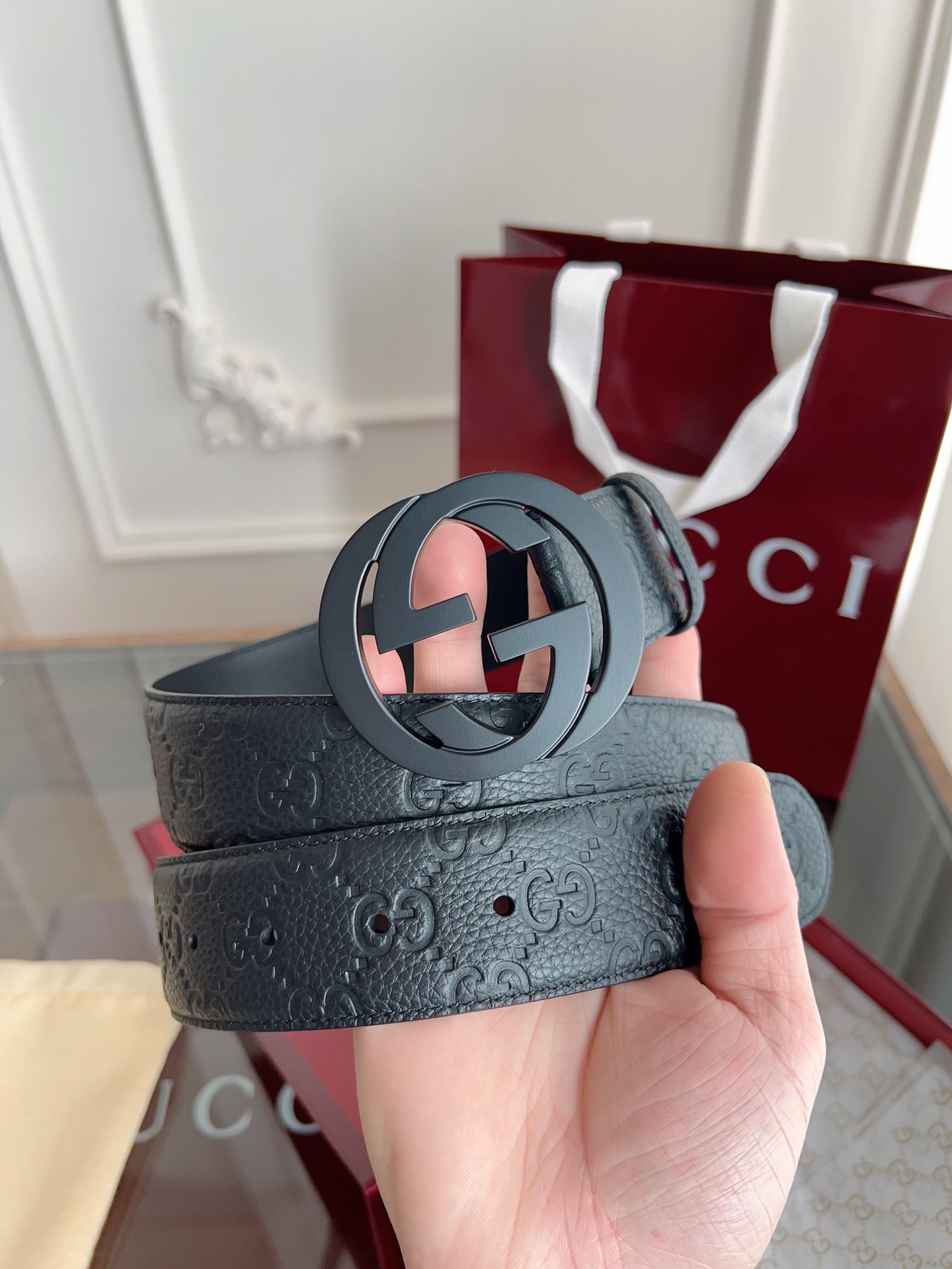 Gucci Basic Belt 40mm-l