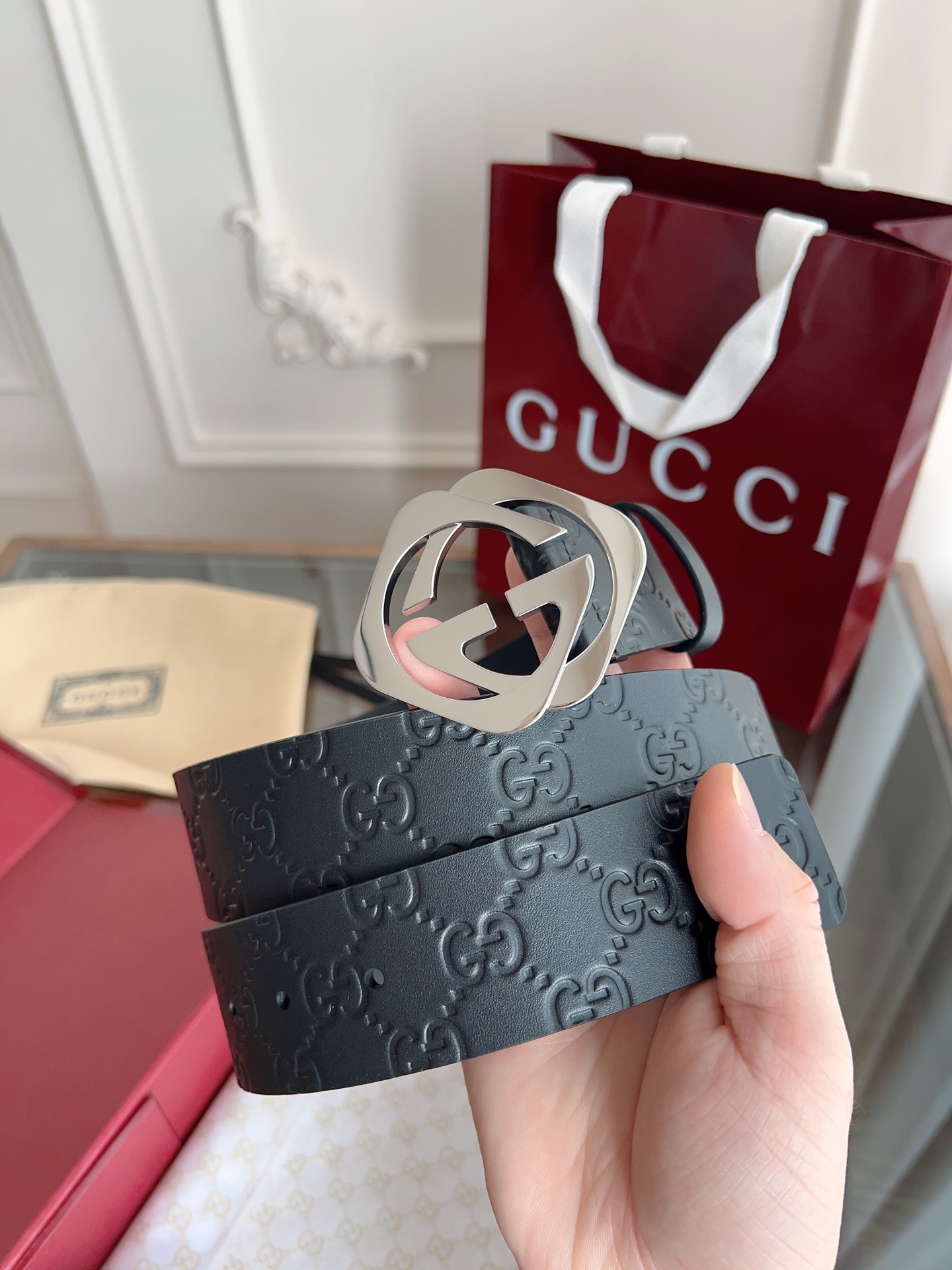 Gucci Basic Belt 40mm-l