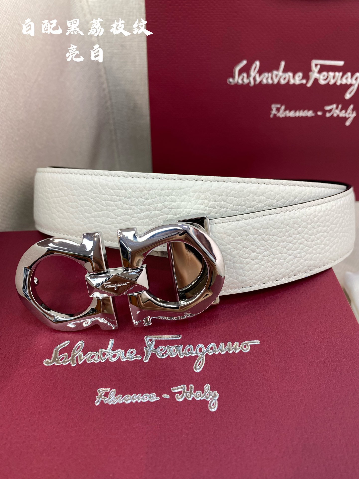 Salvatore Ferragamo Male Leather Belt Cow Leather M