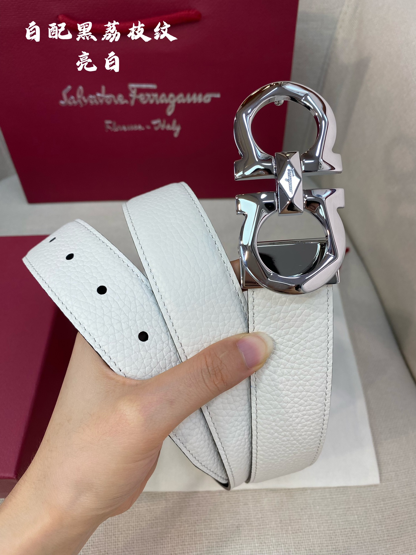 Salvatore Ferragamo Male Leather Belt Cow Leather M