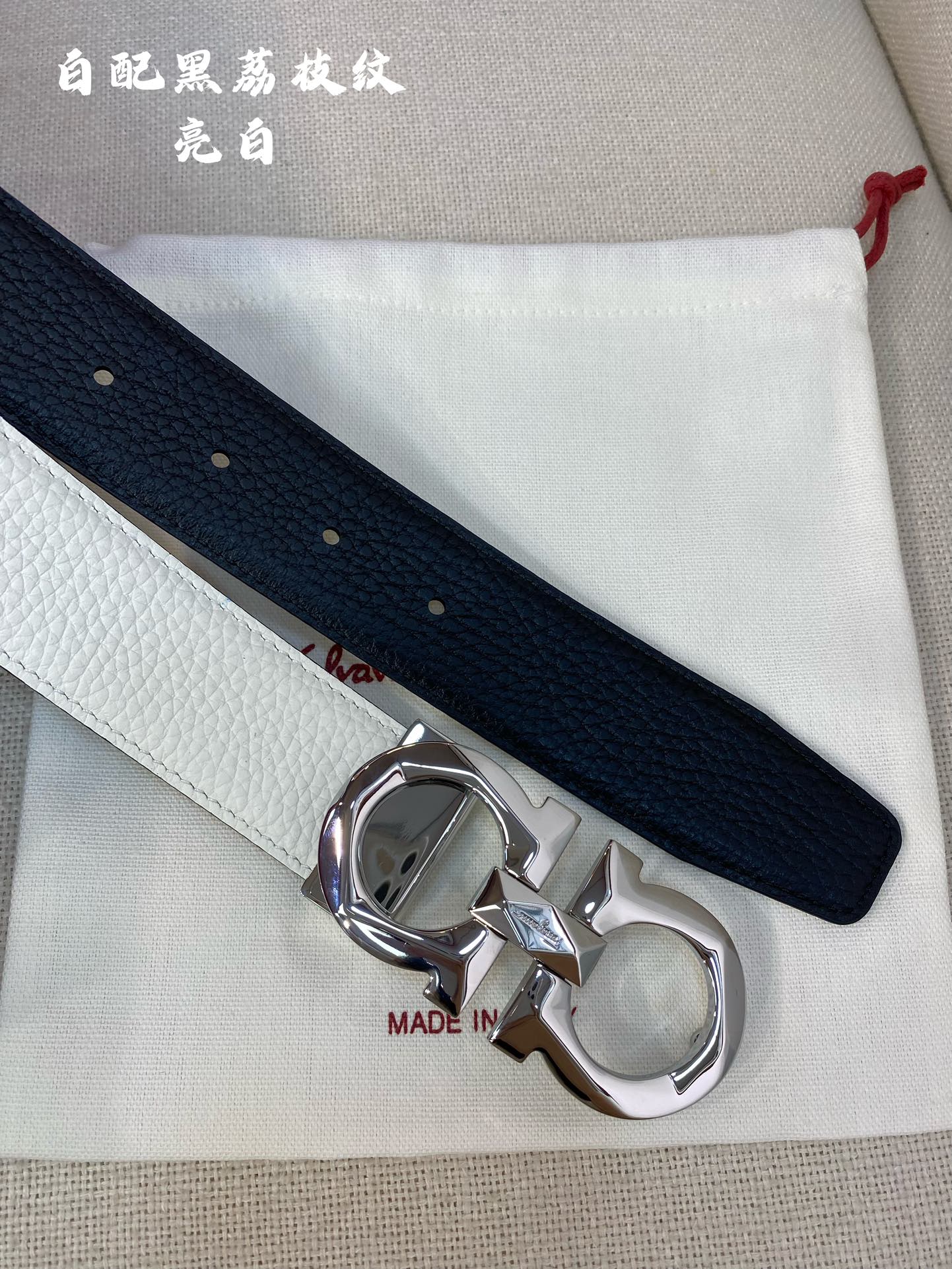 Salvatore Ferragamo Male Leather Belt Cow Leather M