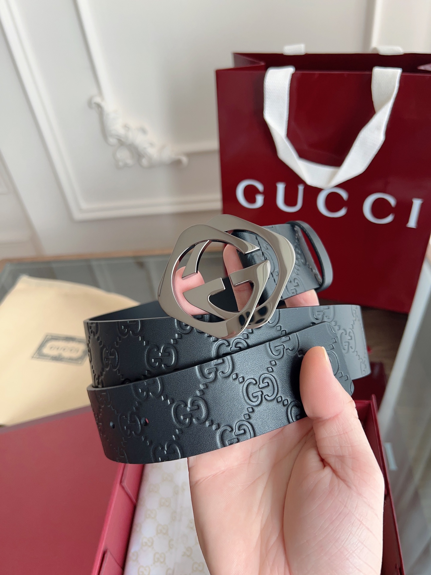 Gucci Basic Belt 40mm-l
