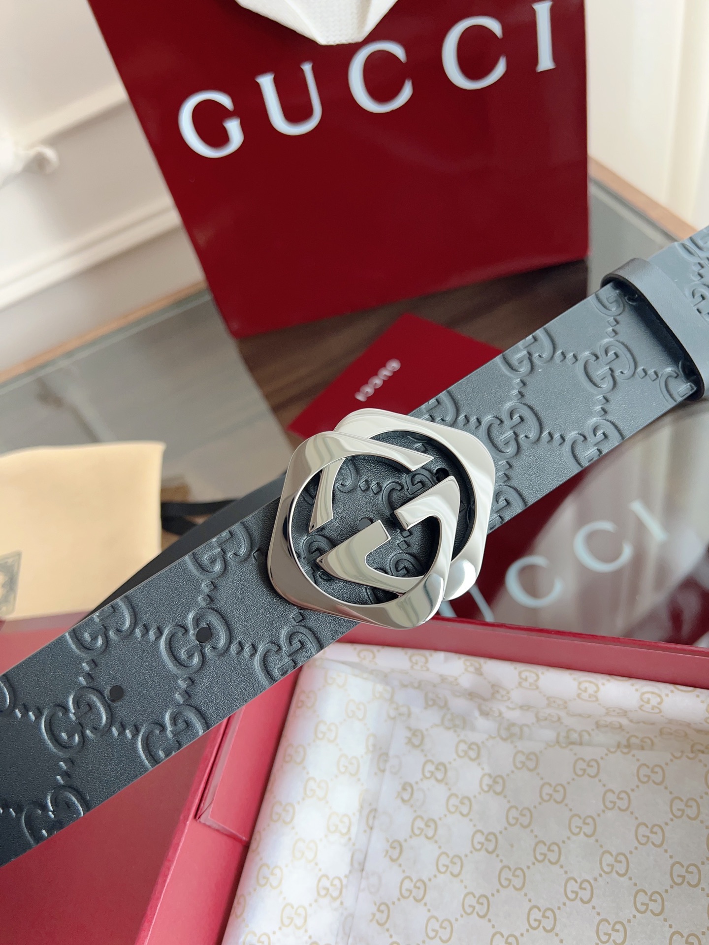 Gucci Basic Belt 40mm-l
