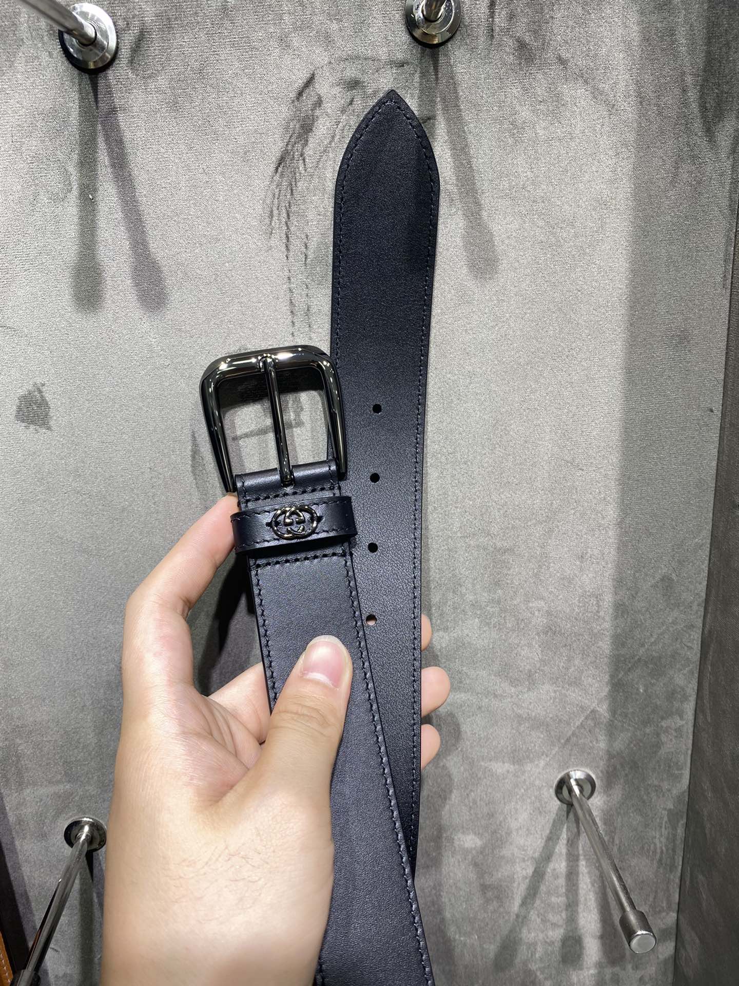 Gucci Male Pin Buckle Belt Cow Leather M