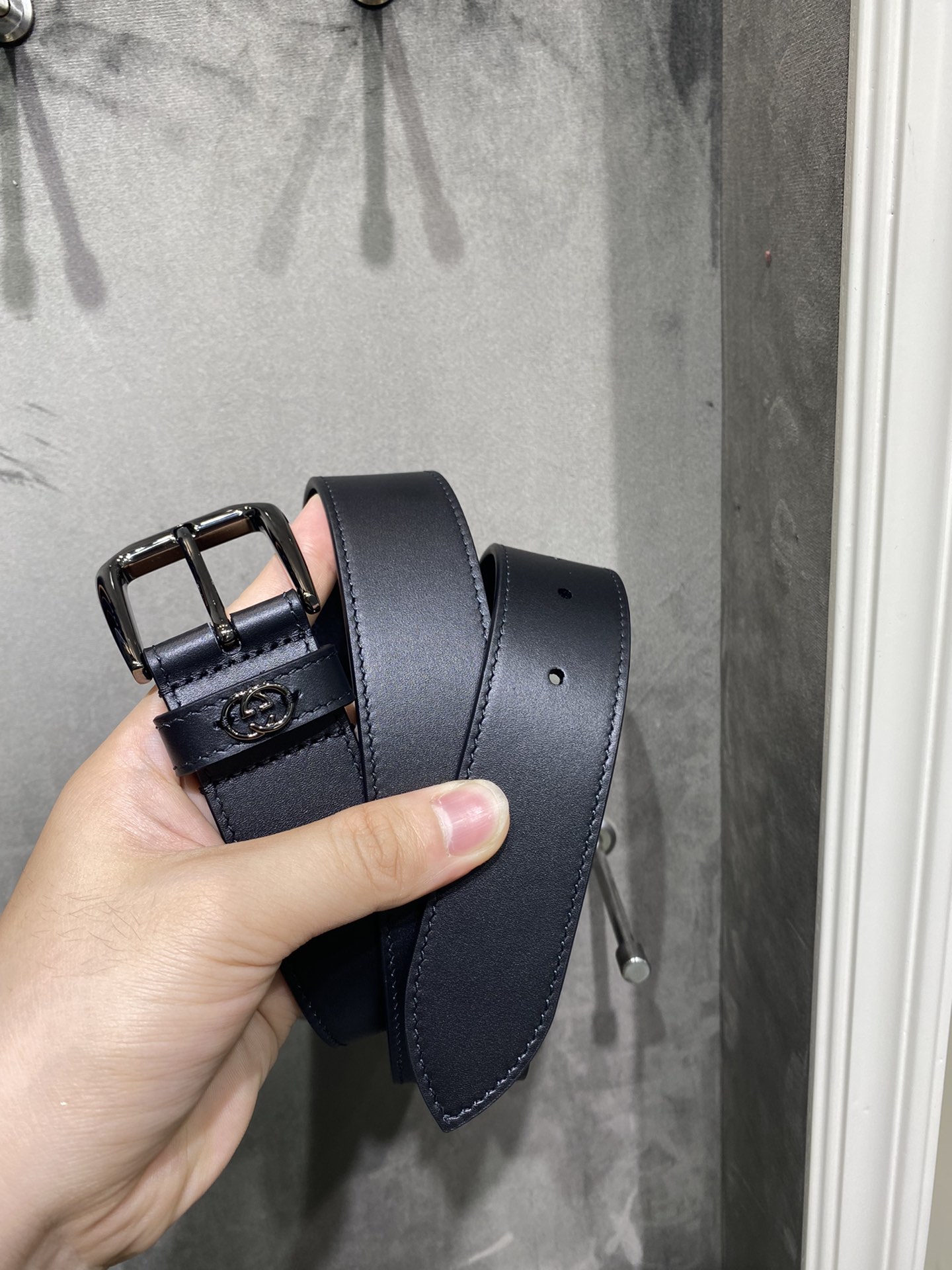 Gucci Male Pin Buckle Belt Cow Leather M