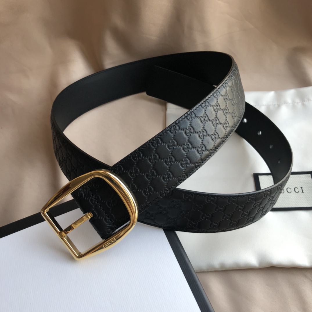 Gucci Male Pin Buckle Belt Cow Leather
