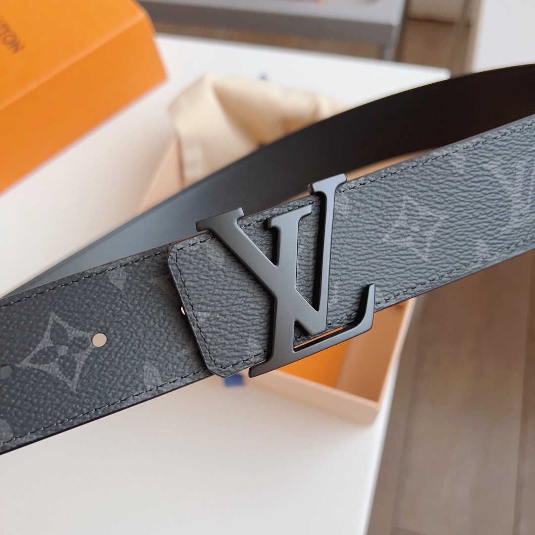 Louis Vuitton Basic Belt M