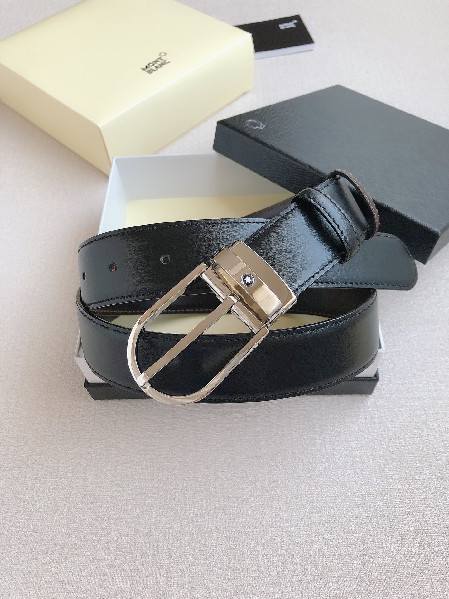 Montblanc Male Pin Buckle Belt Cow Leather M