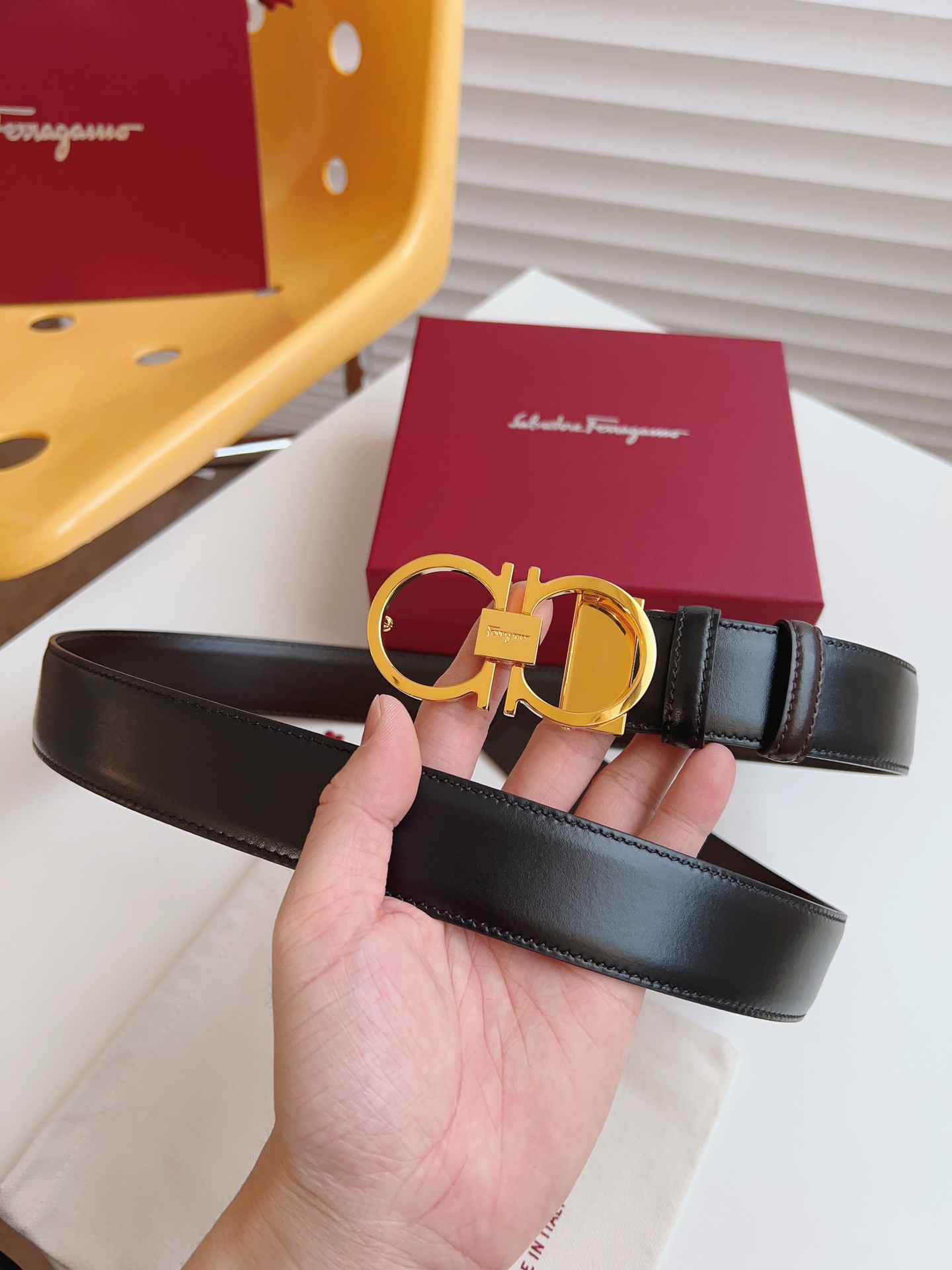 Salvatore Ferragamo Male Leather Belt Adjustable 35mm-m