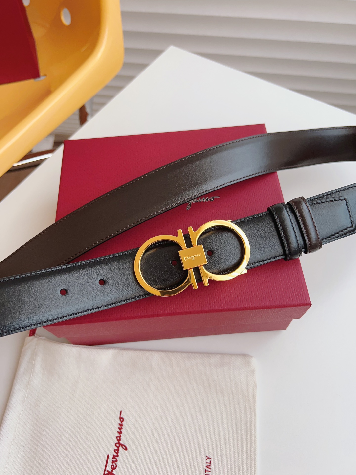 Salvatore Ferragamo Male Leather Belt Adjustable 35mm-m