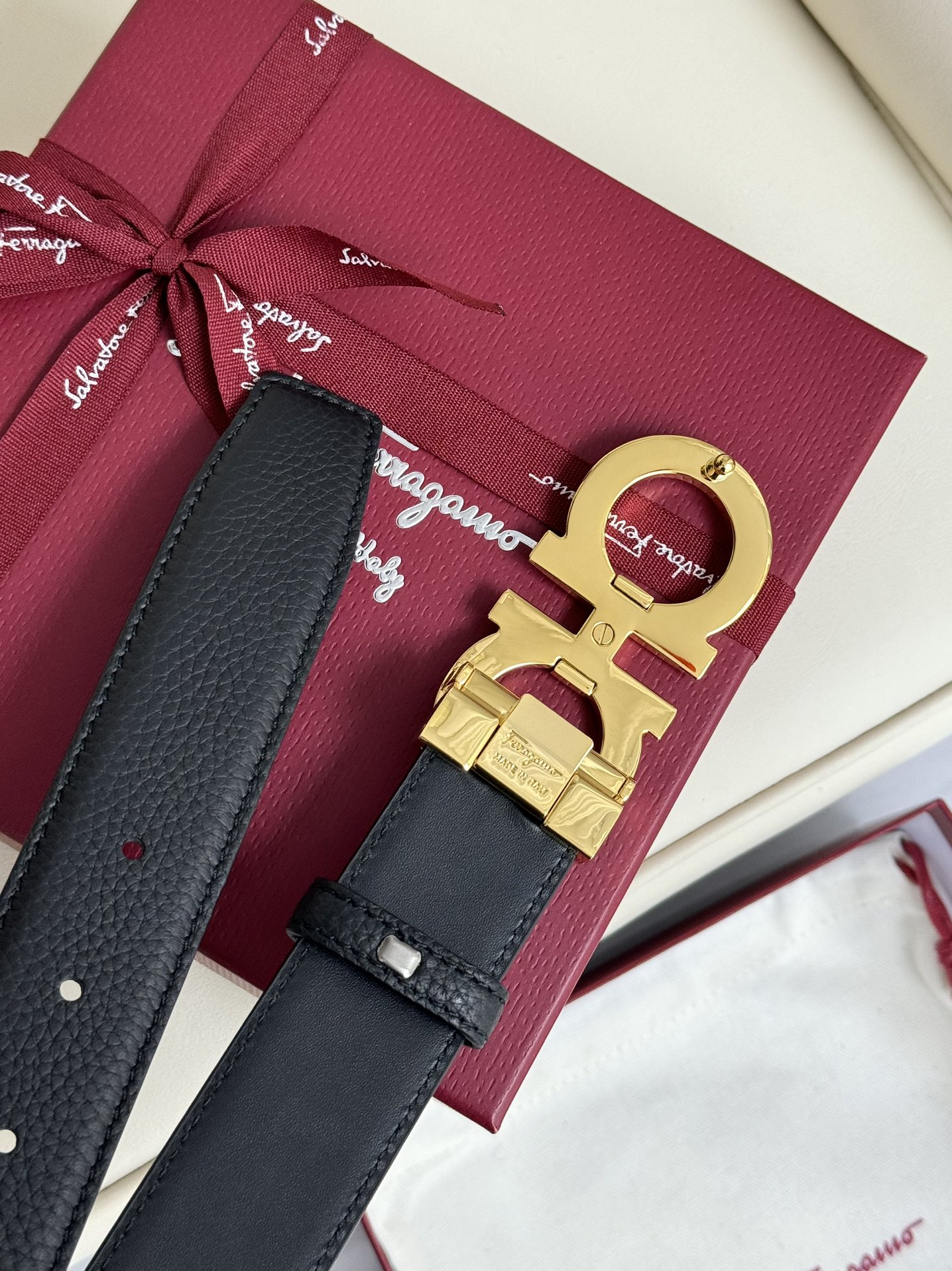 Salvatore Ferragamo Male Leather Belt Top Grain Leather