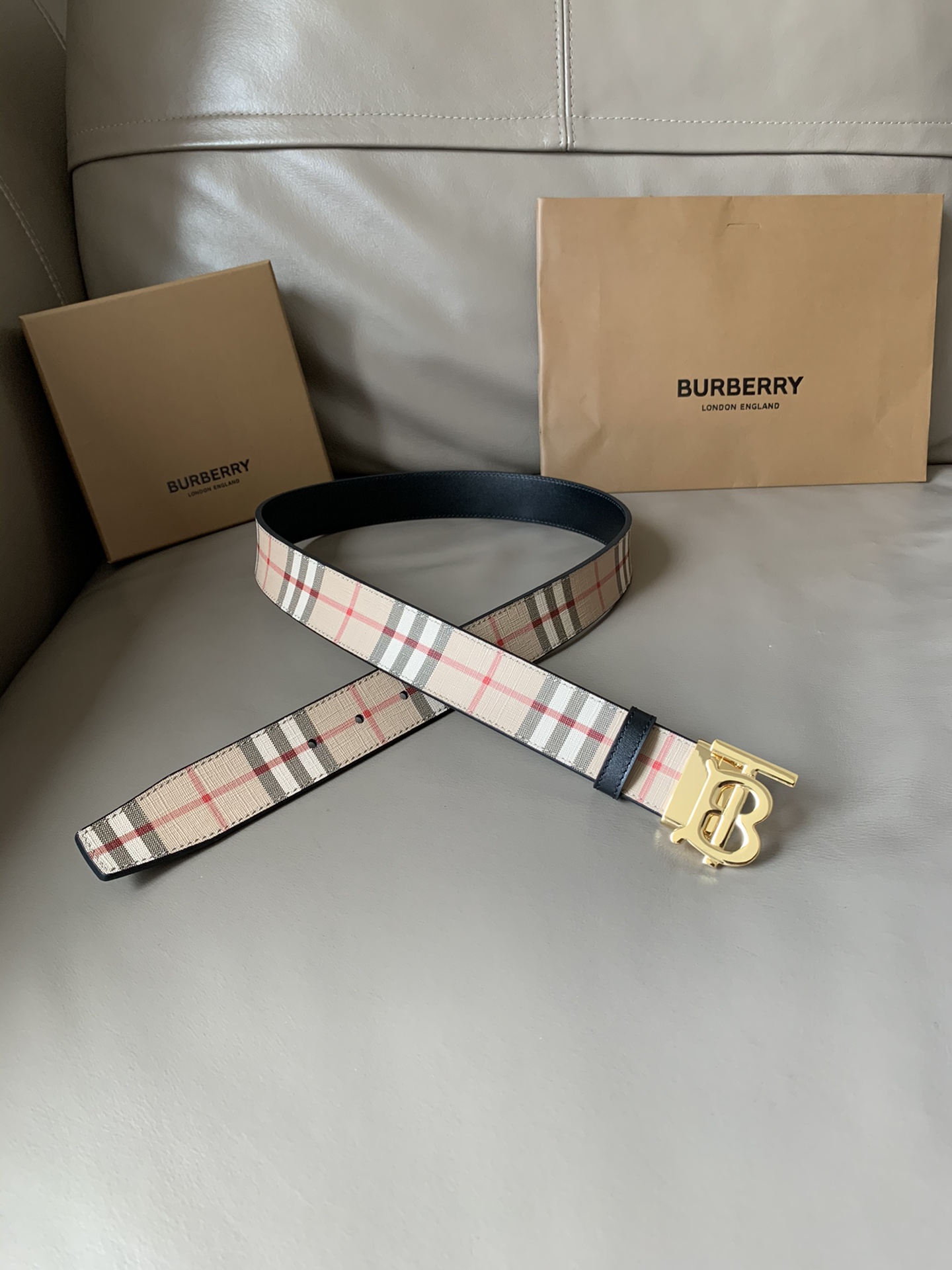 Burberry Male Basic Belt Cow Leather M-l