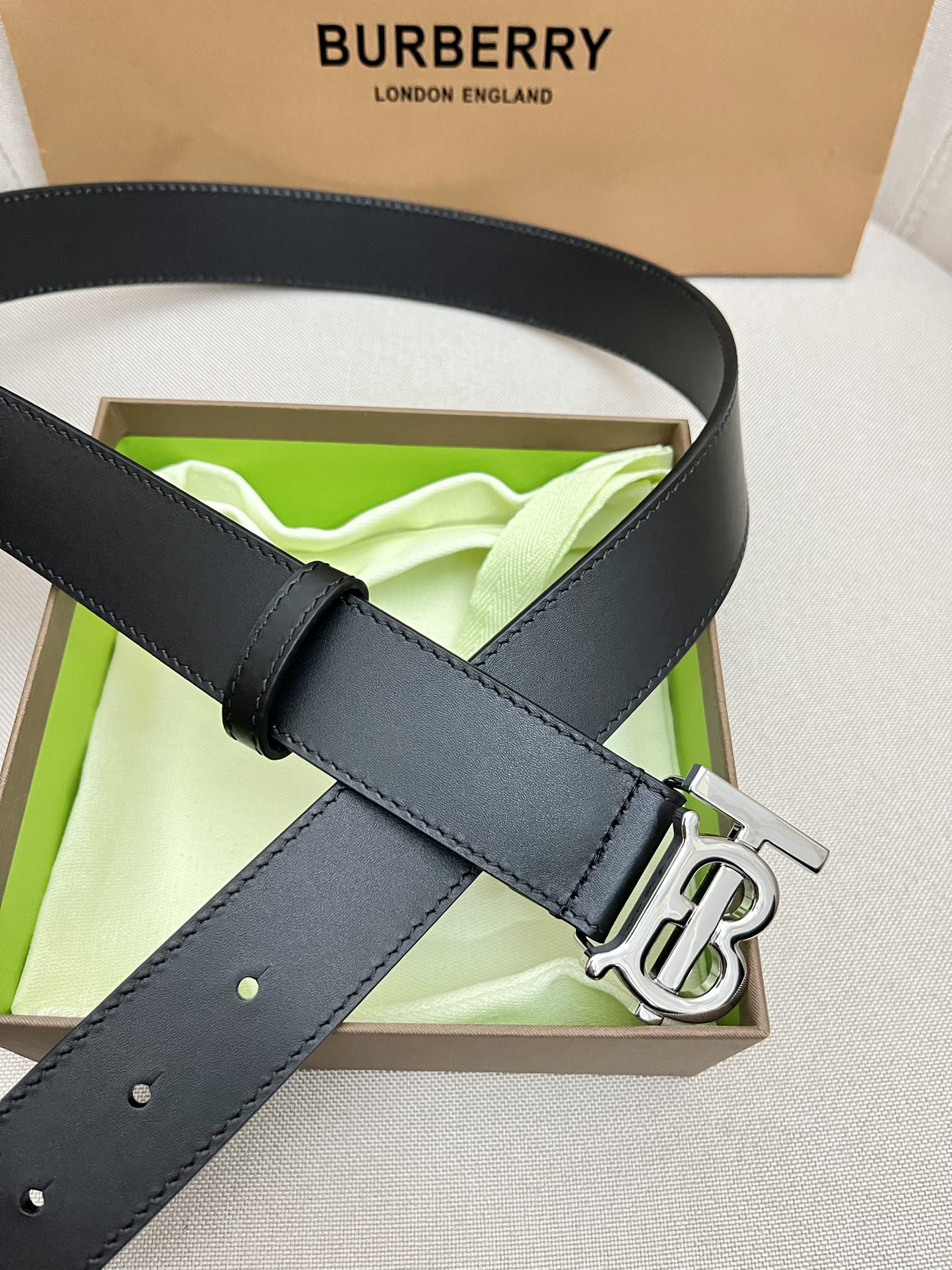 Burberry Male Leather Belt Top Grain Leather M