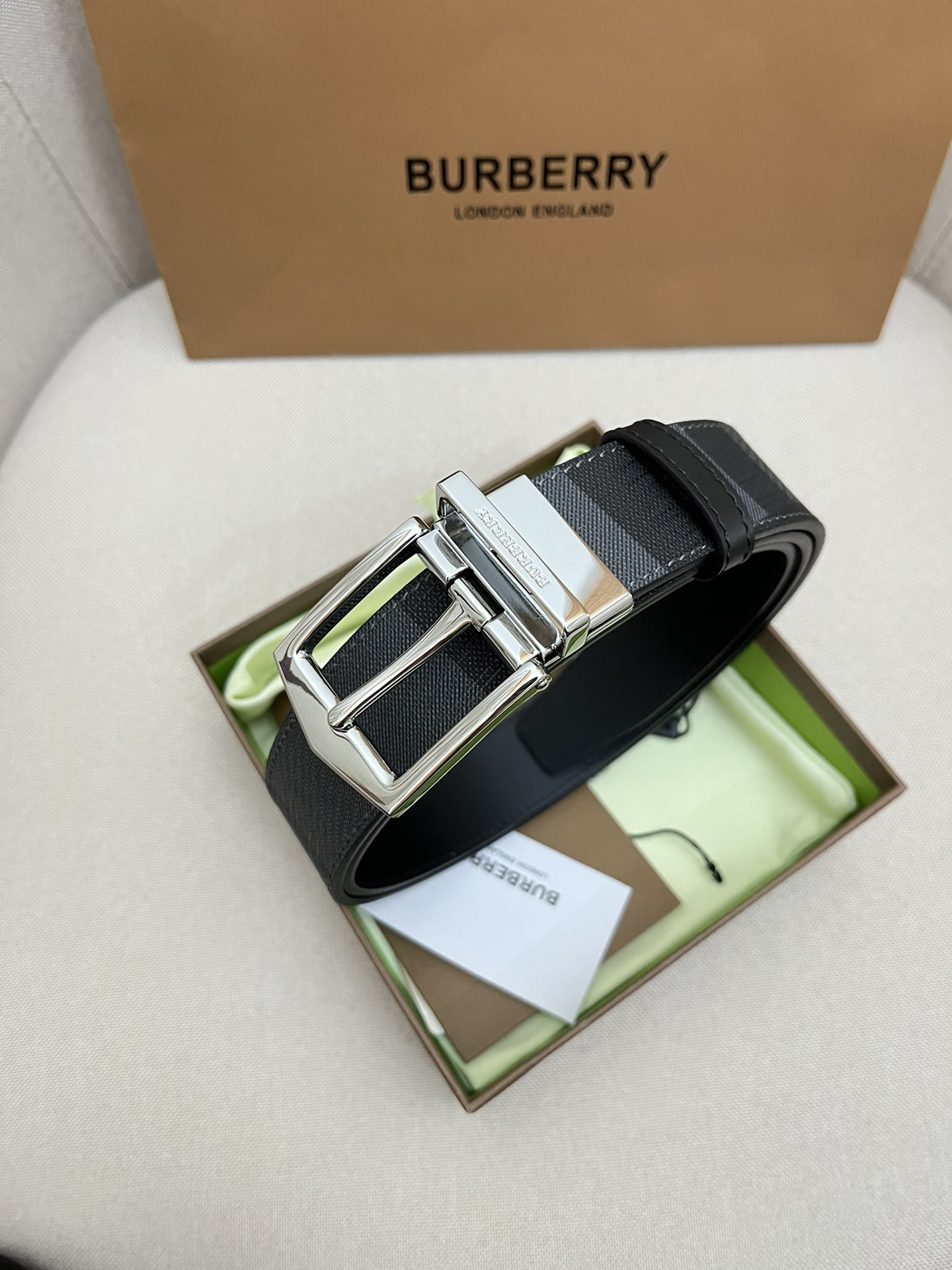 Burberry Male Leather Belt Top Grain Leather M