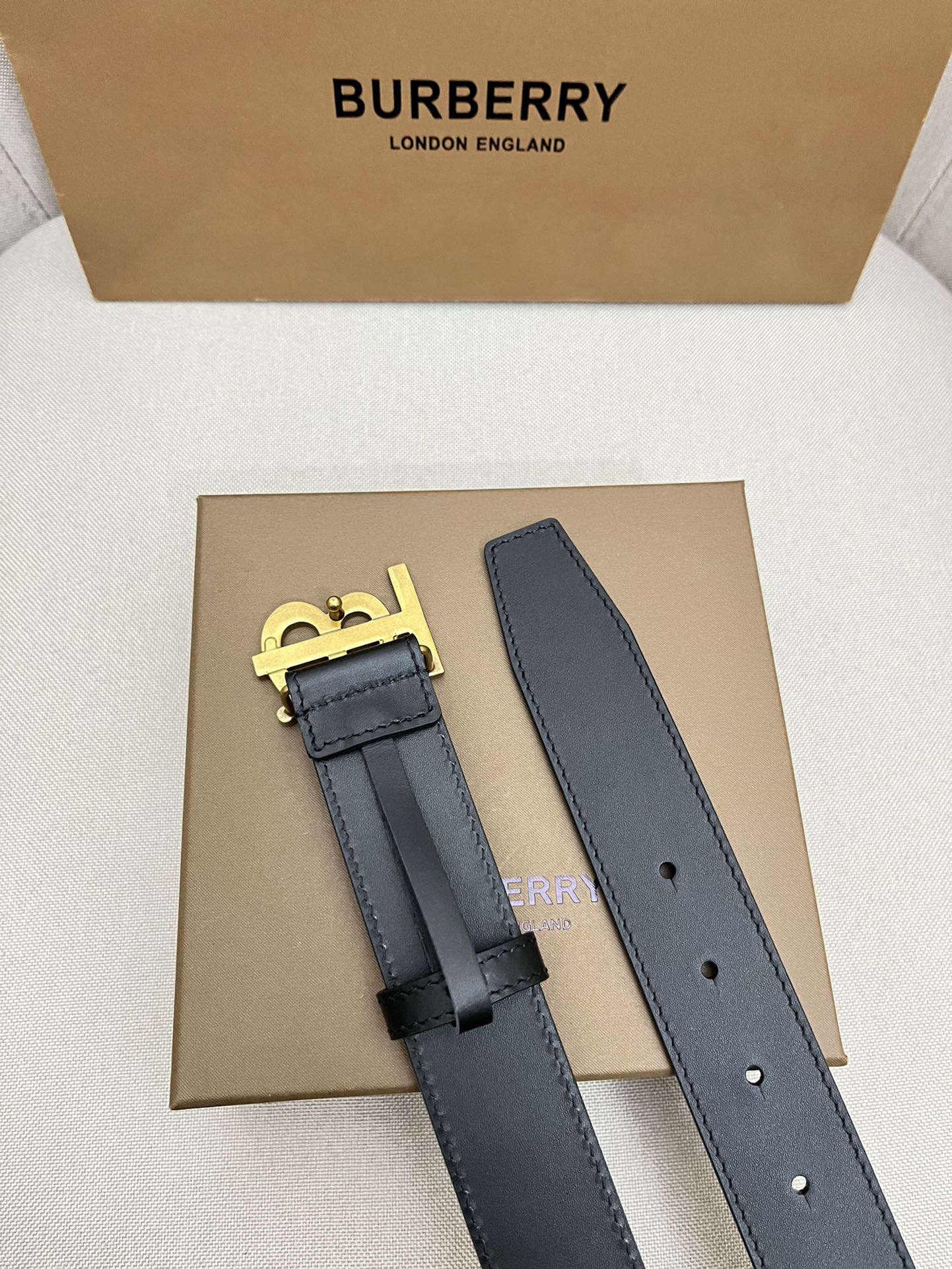 Burberry Male Leather Belt Top Grain Leather M