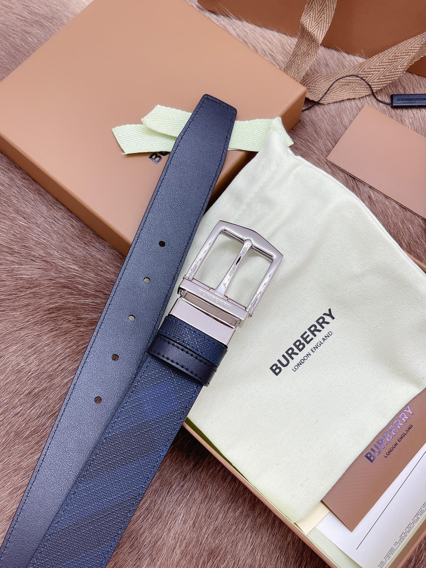 Burberry Male Basic Belt M