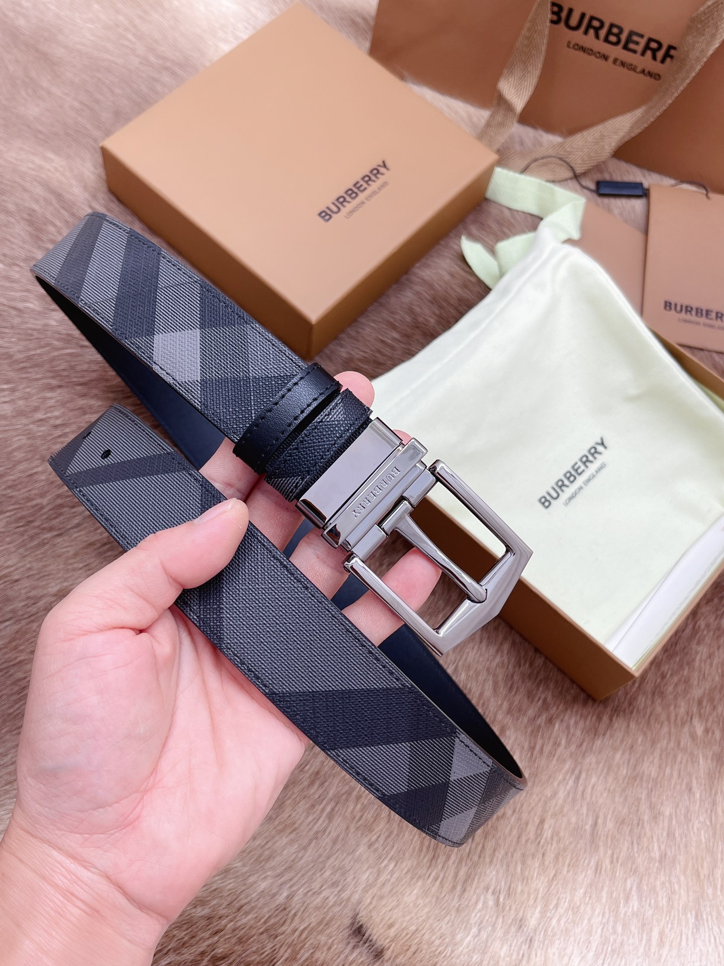 Burberry Male Basic Belt M