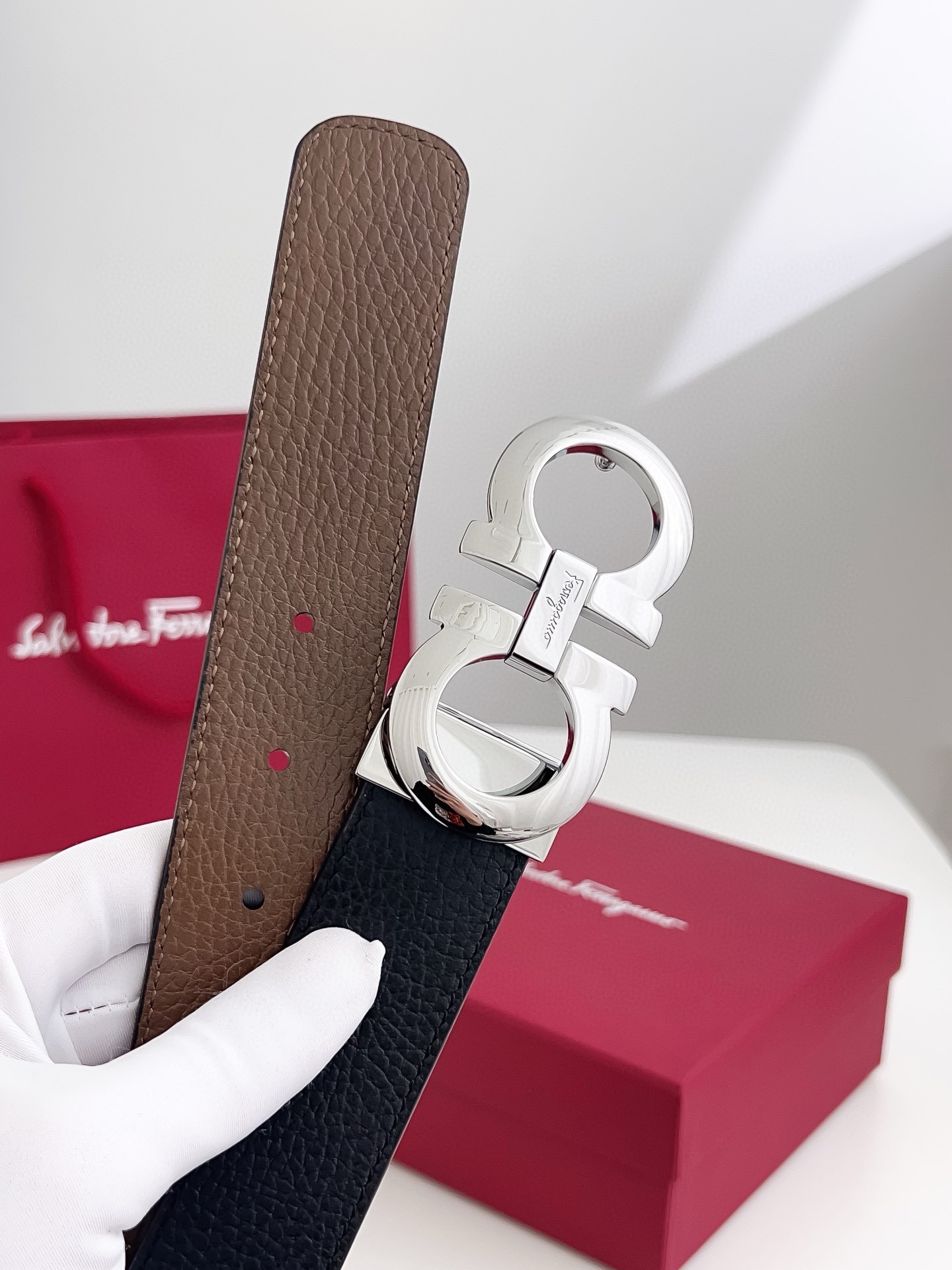 Salvatore Ferragamo Male Leather Belt Cow Leather M