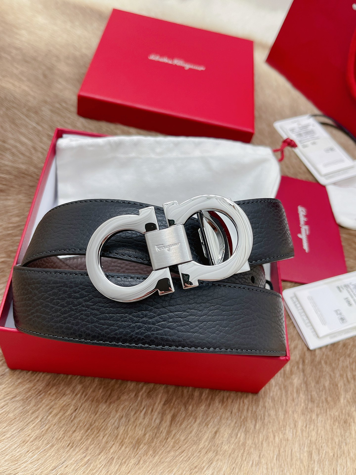 Salvatore Ferragamo Male Leather Belt M