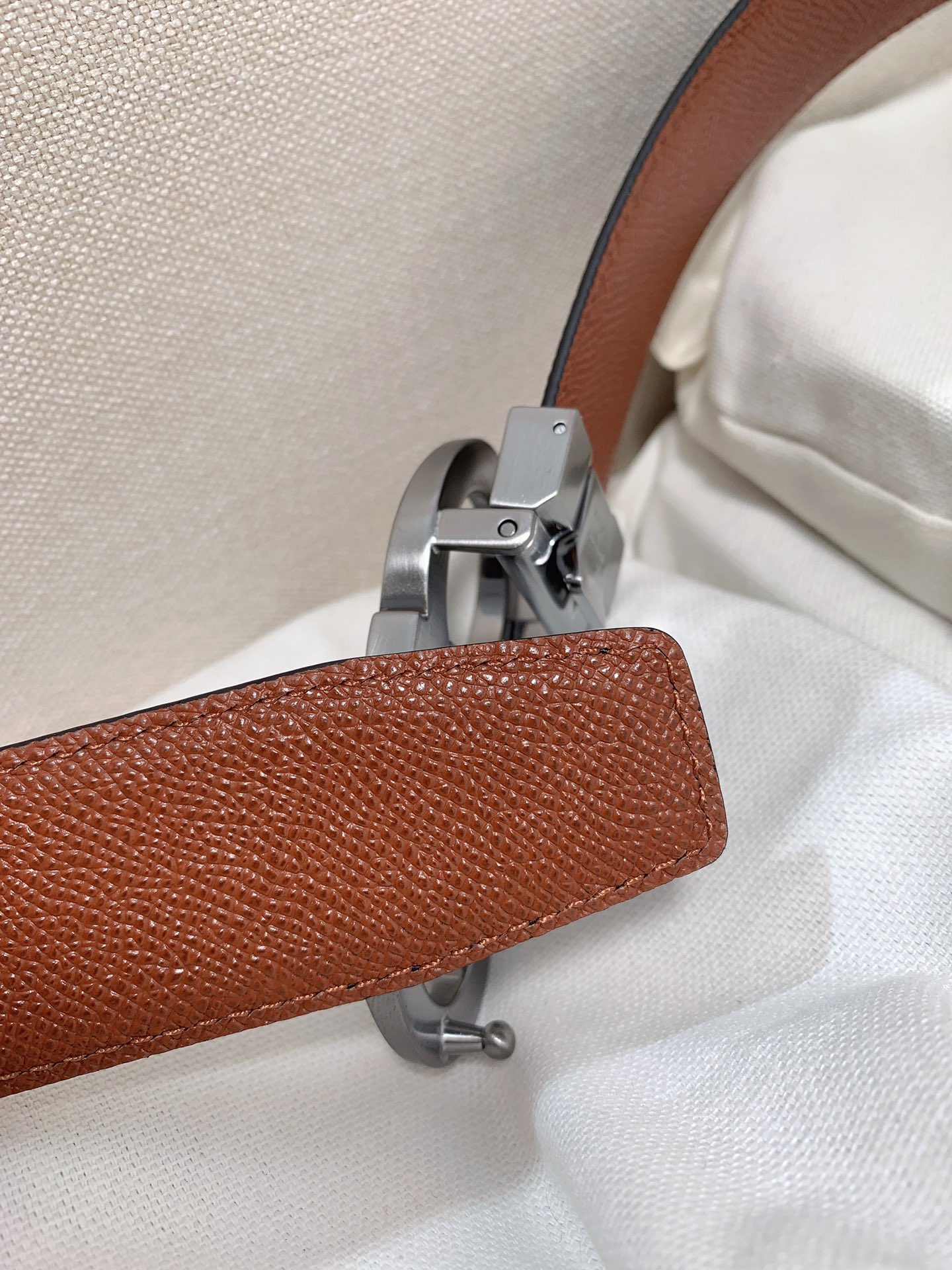 Salvatore Ferragamo Male Leather Belt M